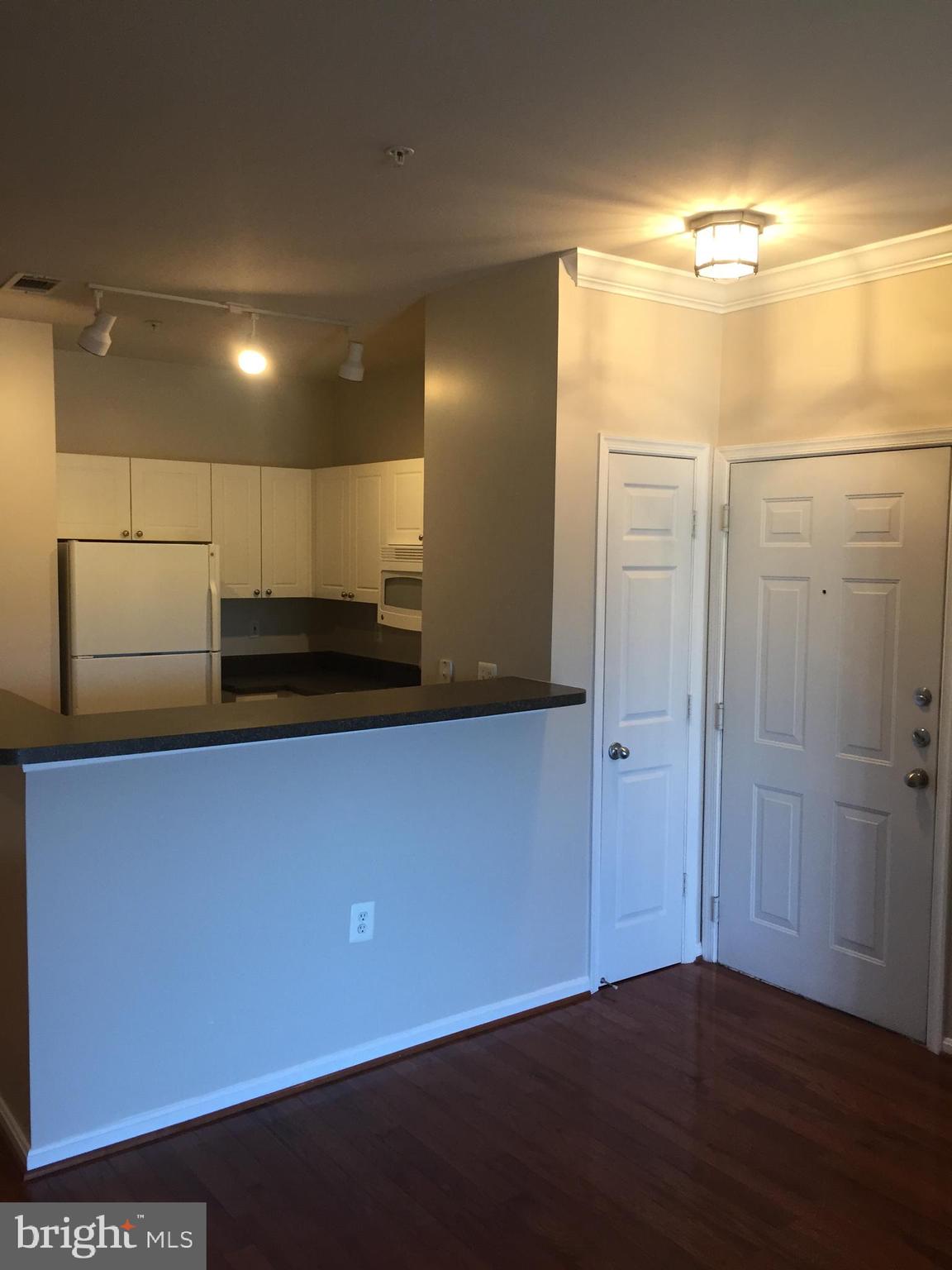 FAIRFAX RIDGE CONDOS - Residential