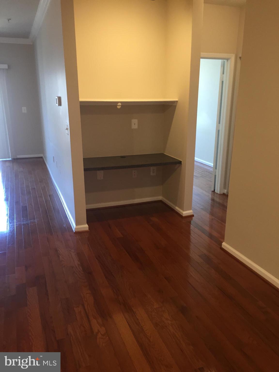 FAIRFAX RIDGE CONDOS - Residential