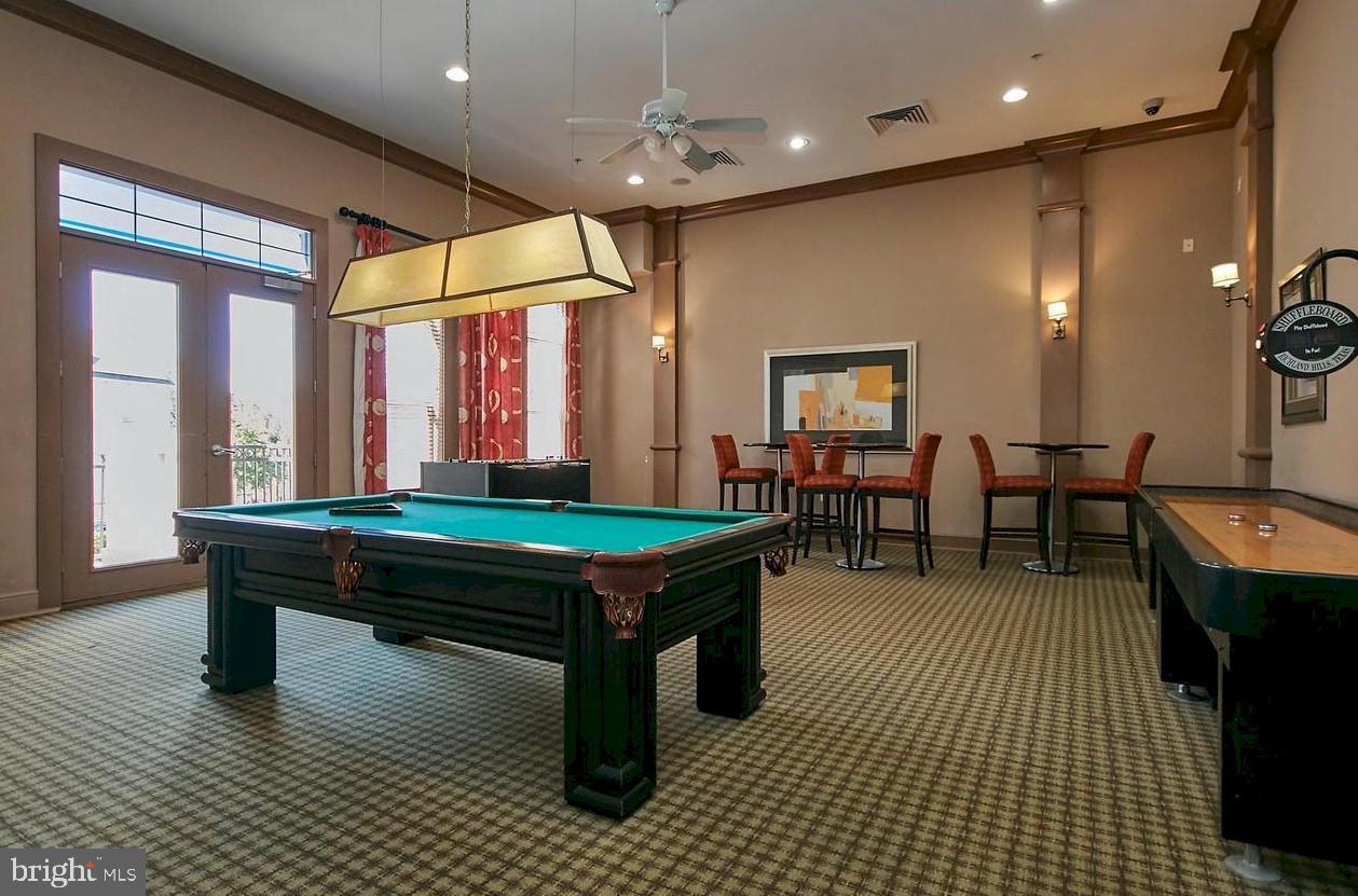 FAIRFAX RIDGE CONDOS - Residential