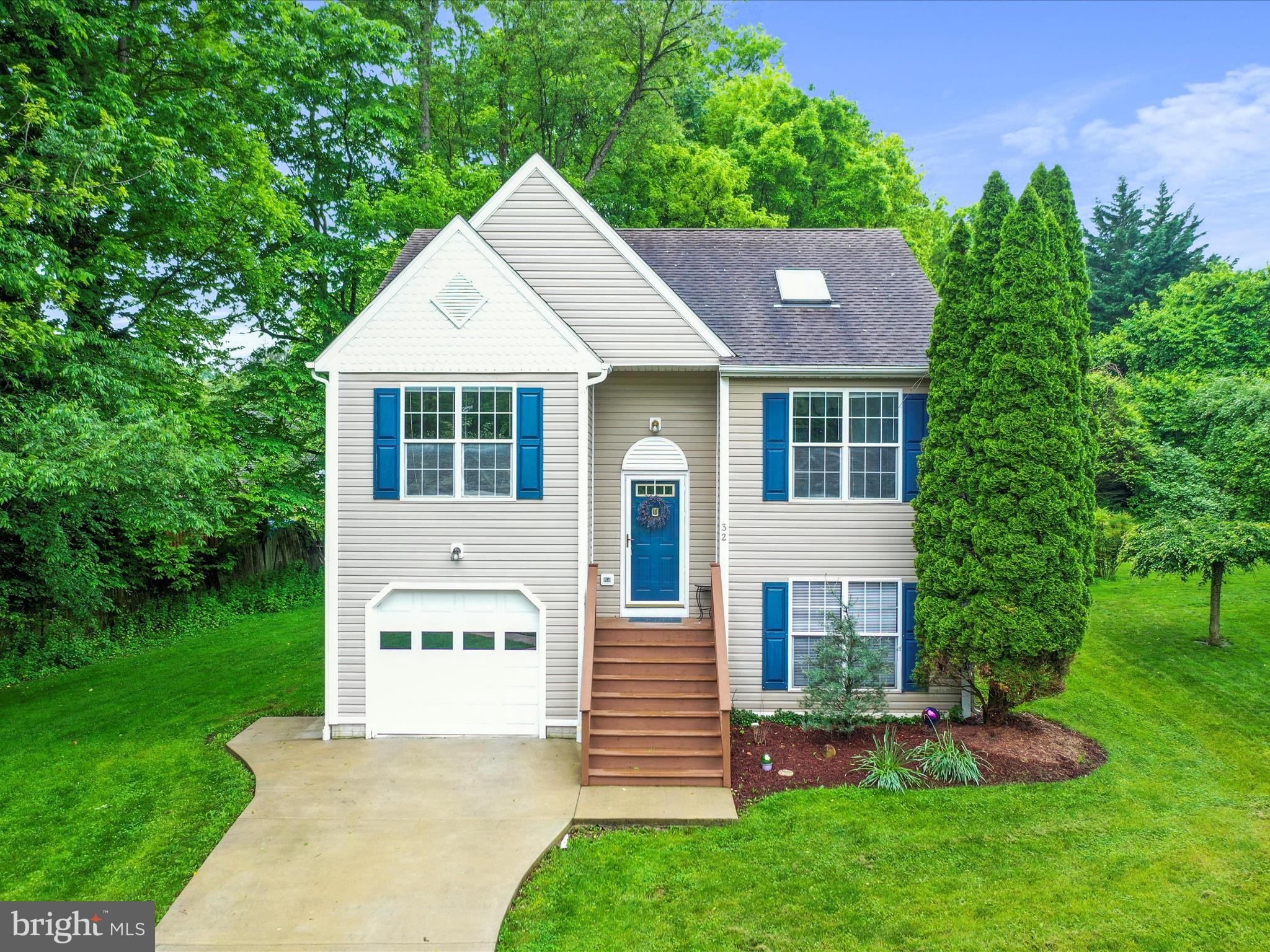 This well kept gem sits at the end of a private cul-de-sac just off the Shepherd University Campus in the more mature section of Maddex Farms with curb and, gutter, and sidewalks. One short block to the Shepherd University Wellness Center, Athletic complex, theatre, and more! Home is cute as can be and backs to a treed common space that feels like your back yard, but guess what?? You don't have to mow it because the common space is maintained by the HOA. Home is well cared for and features a lower level private suite with full bath, rec room, bedroom, and laundry. On the upper level is all your main living with 2 additional bedrooms, bath, primary bath, family room, office, and kitchen/dining! This house is just awesome! Pictures coming May 14 and we will be live just afterwards. Make your appointments now!