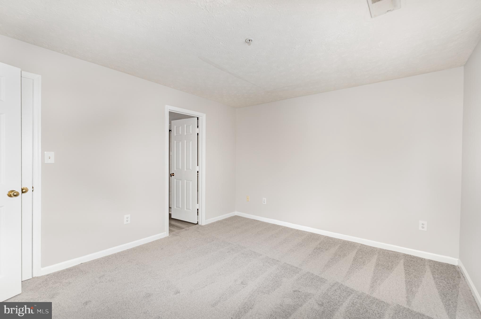 TIMBERGROVE - Residential