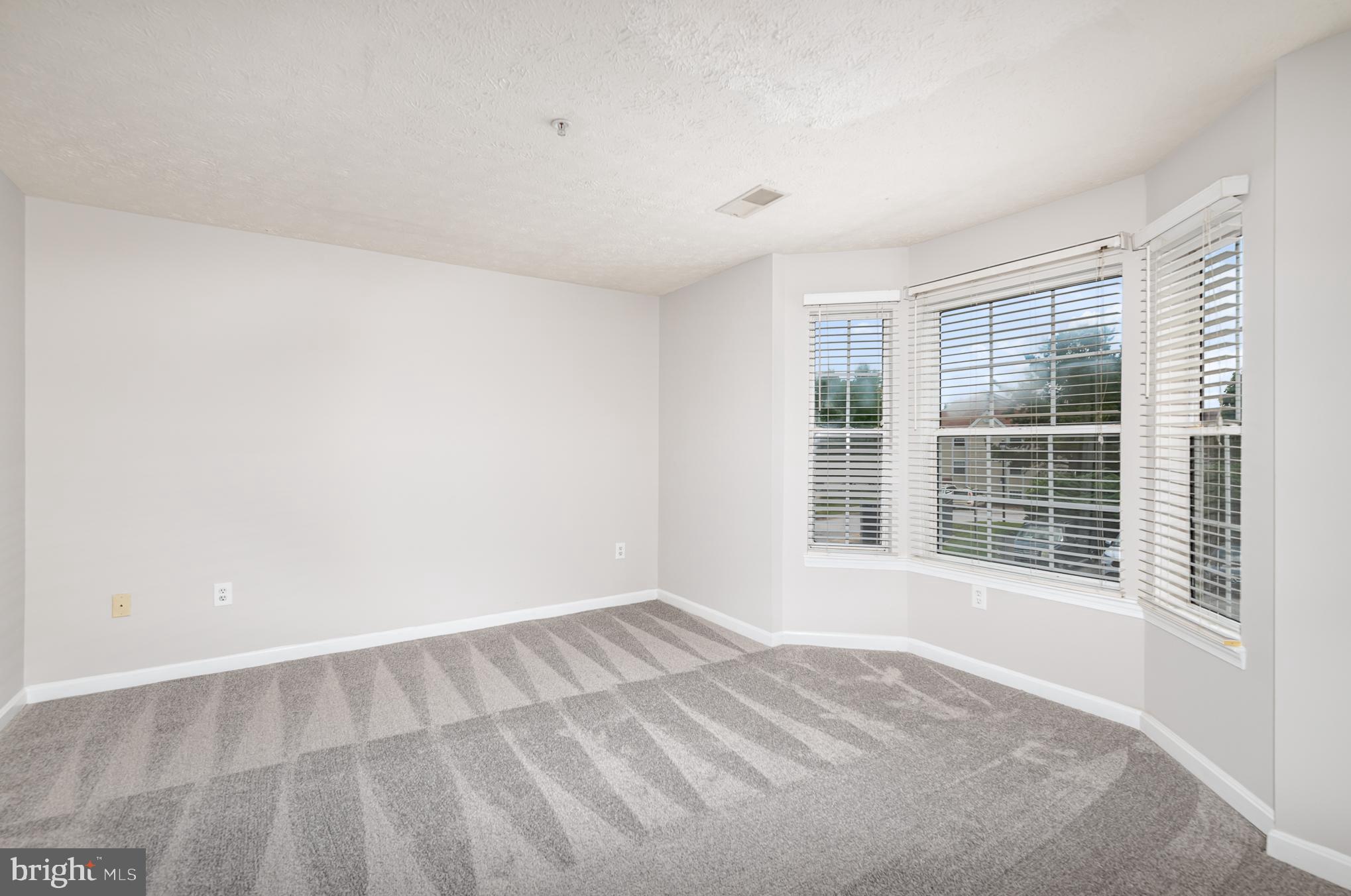 TIMBERGROVE - Residential