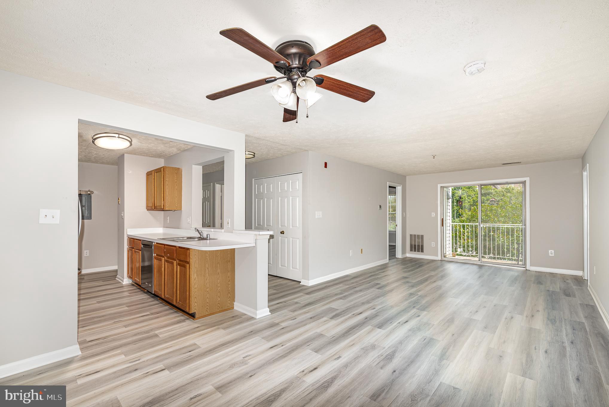 TIMBERGROVE - Residential