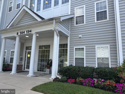 Condo For Rent - 594 Hopkins Landing Drive<br/> Baltimore County, ESSEX, MD 21221