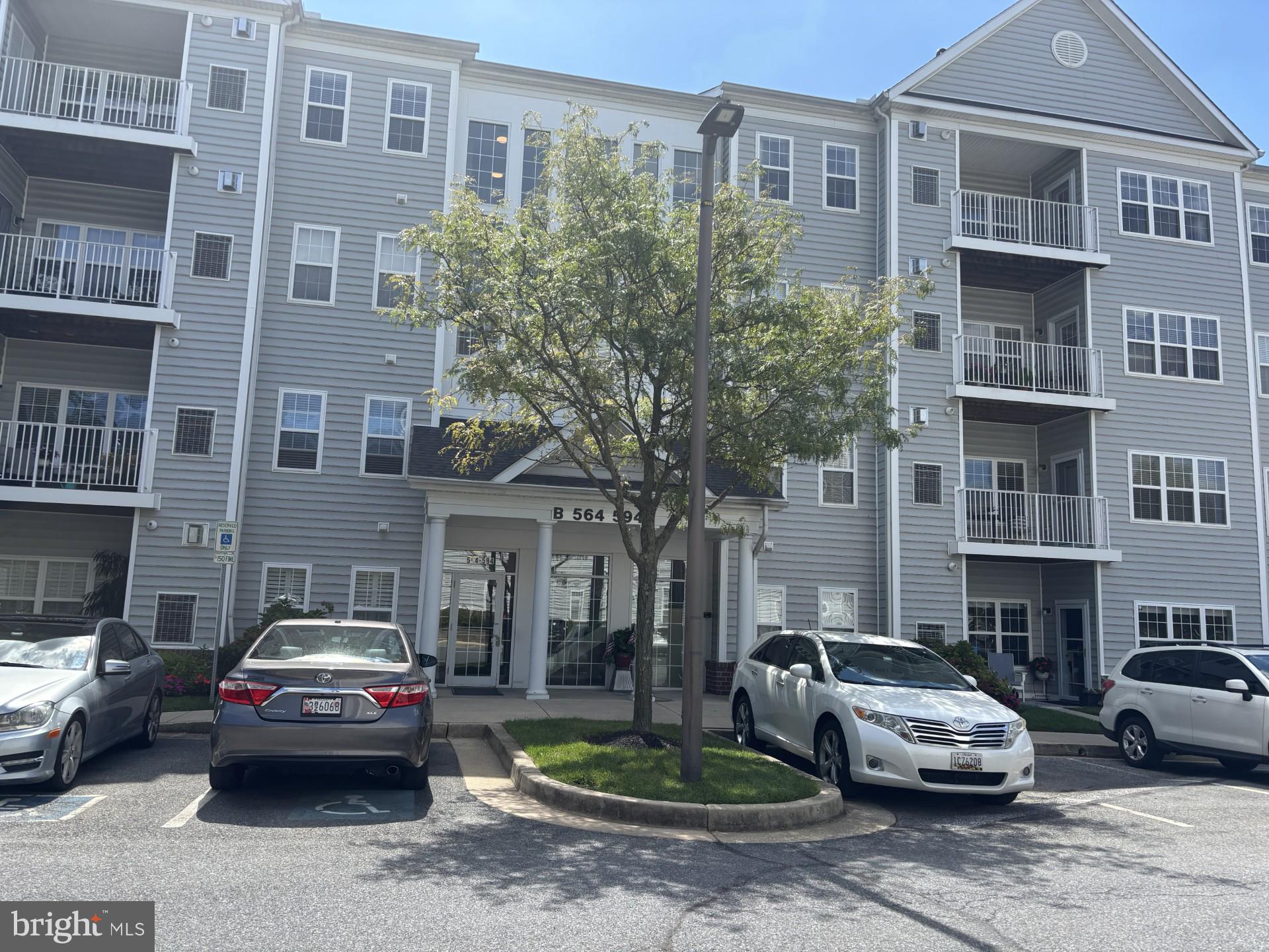 594 HOPKINS LANDING DRIVE