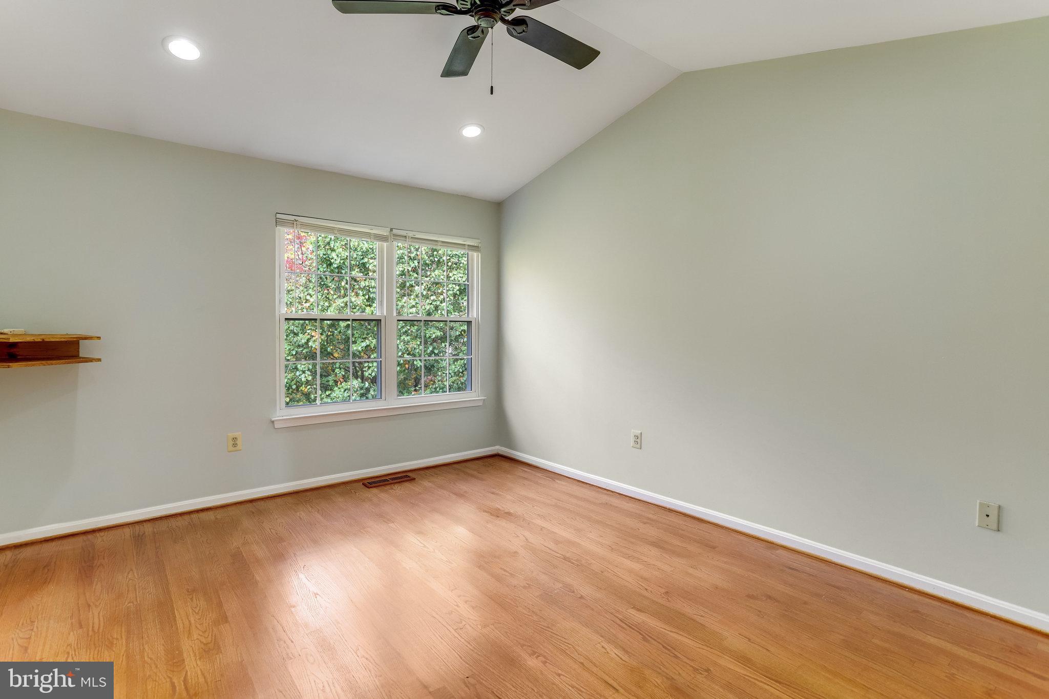 JAPONICA - Residential Lease