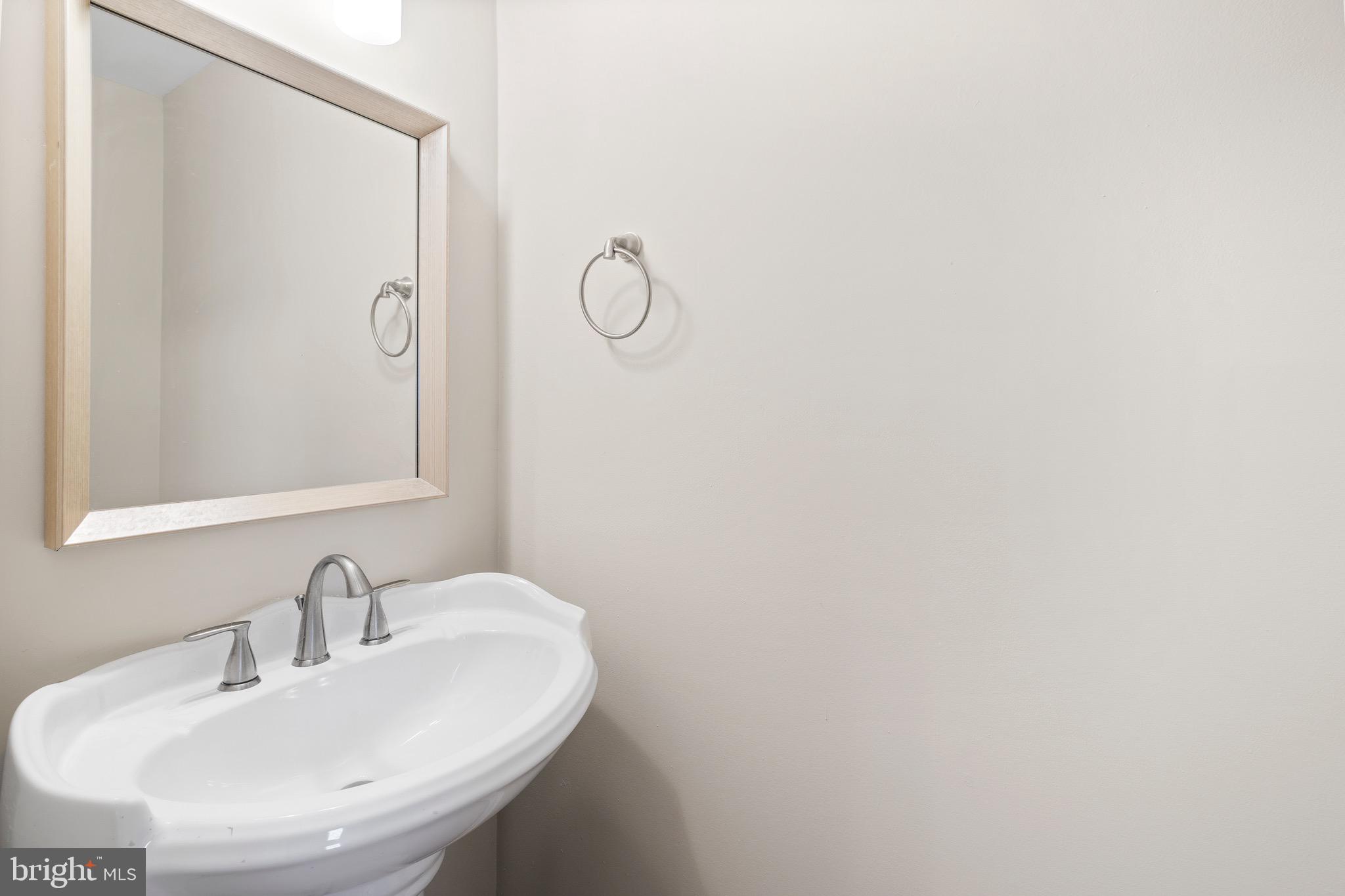 WILLOWBROOK - Residential