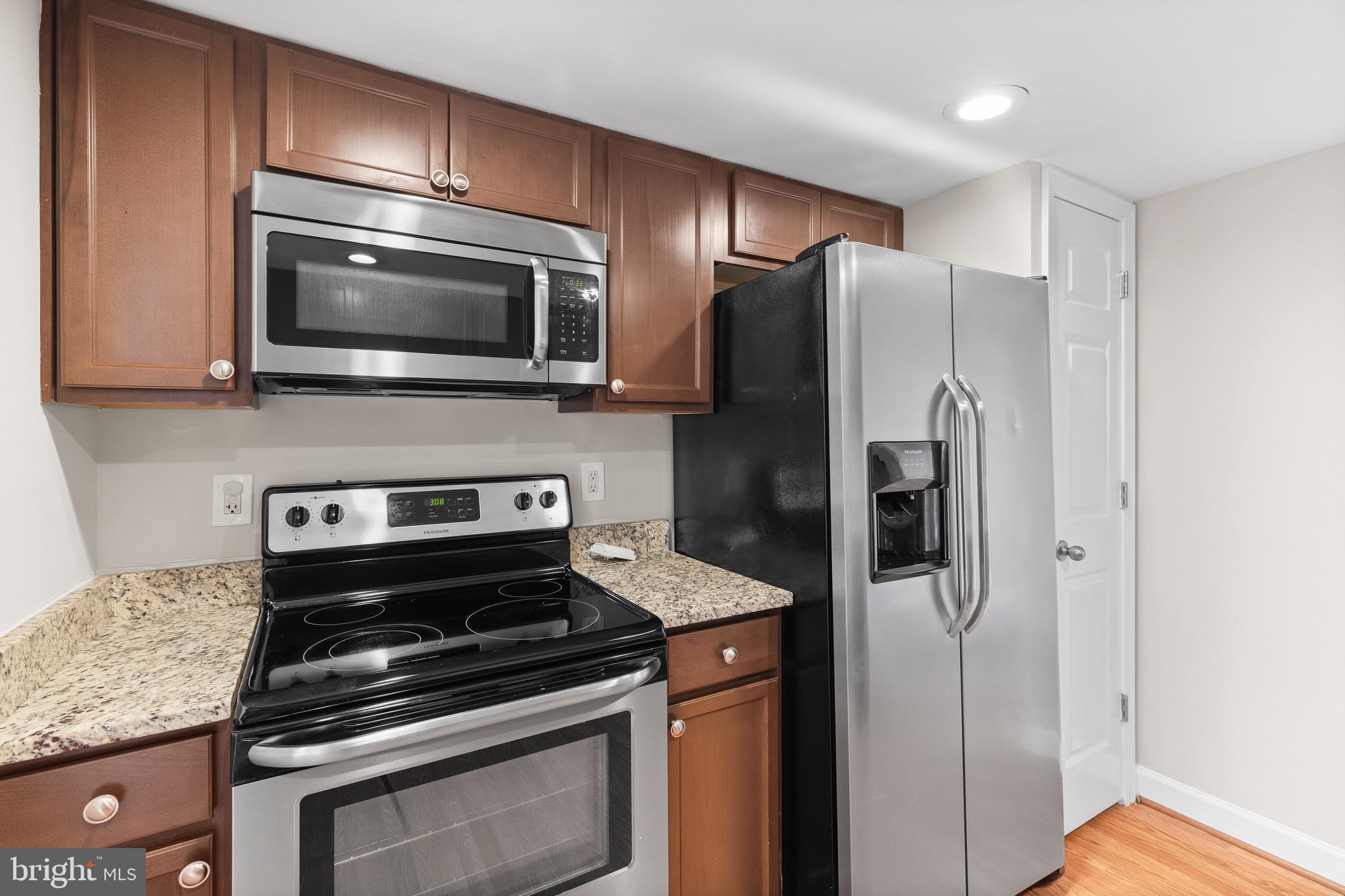 WILLOWBROOK - Residential