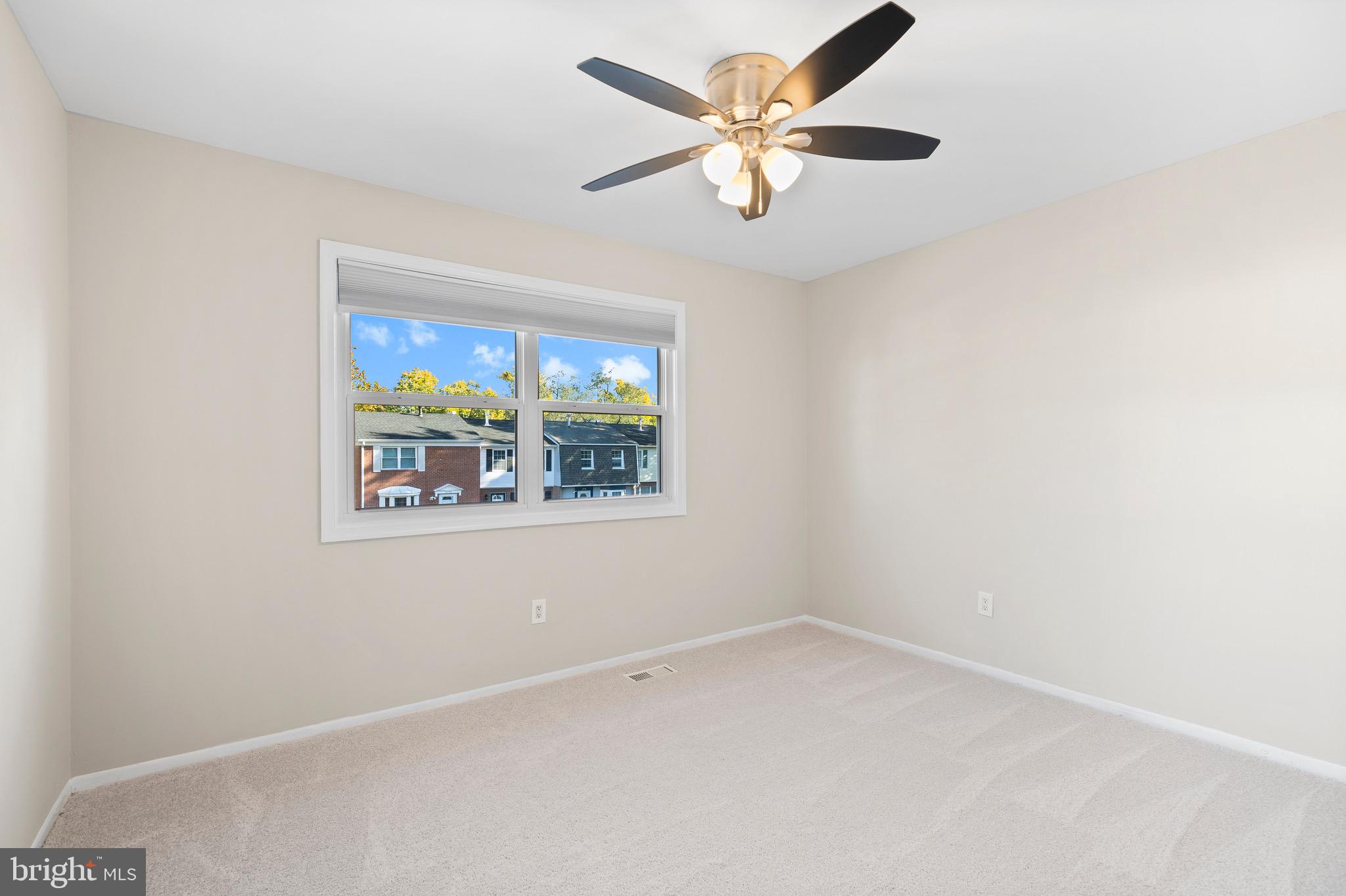 WILLOWBROOK - Residential