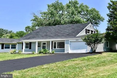 Photo of 12421 Melling Lane, BOWIE, MD 20715 (MLS # MDPG2186266)