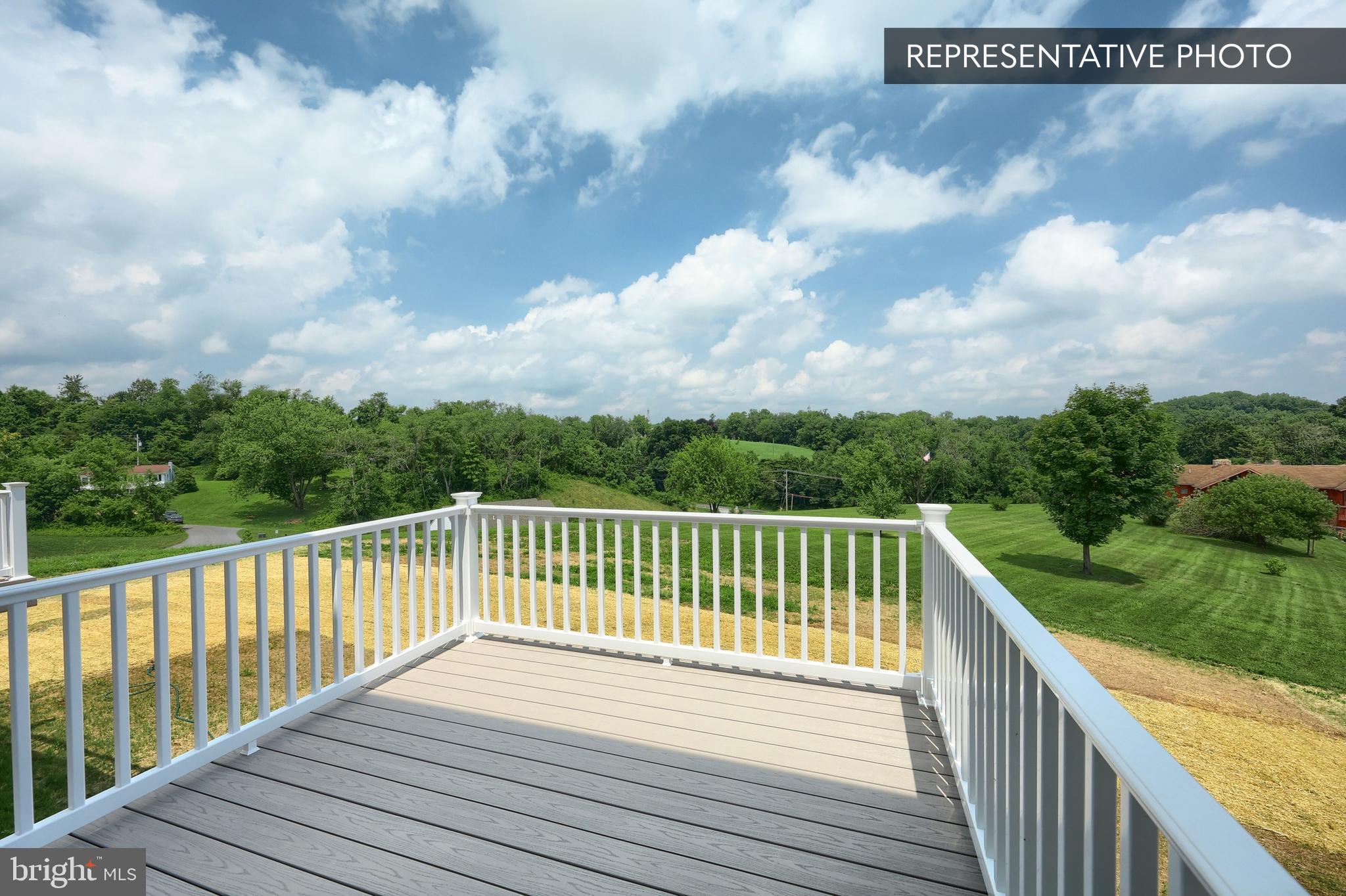 STONE MILL ESTATES - Residential