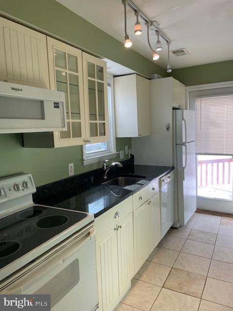 EASTPORT - Residential