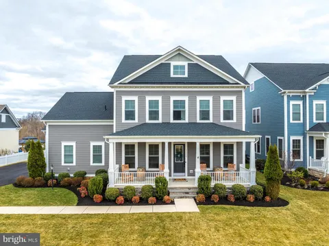 25956 Cullen Run Place, Aldie, VA MLS: VALO2090354