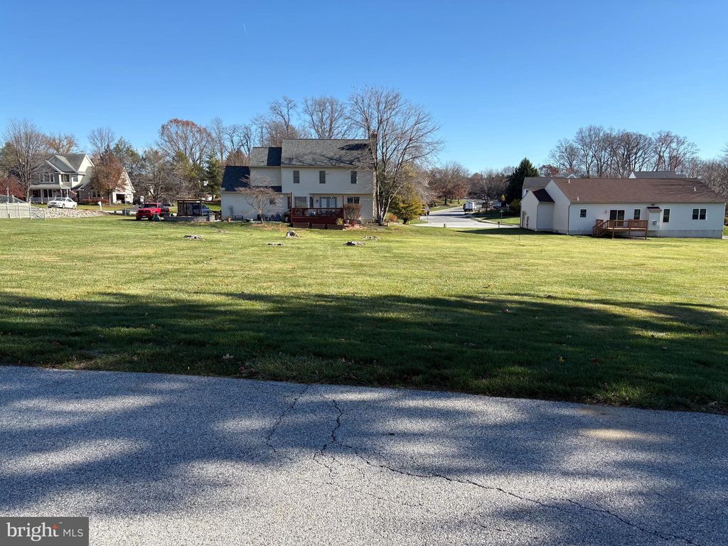Photo of 1716 Newport Drive, LANCASTER, PA 17602 (MLS # PALA2079836)