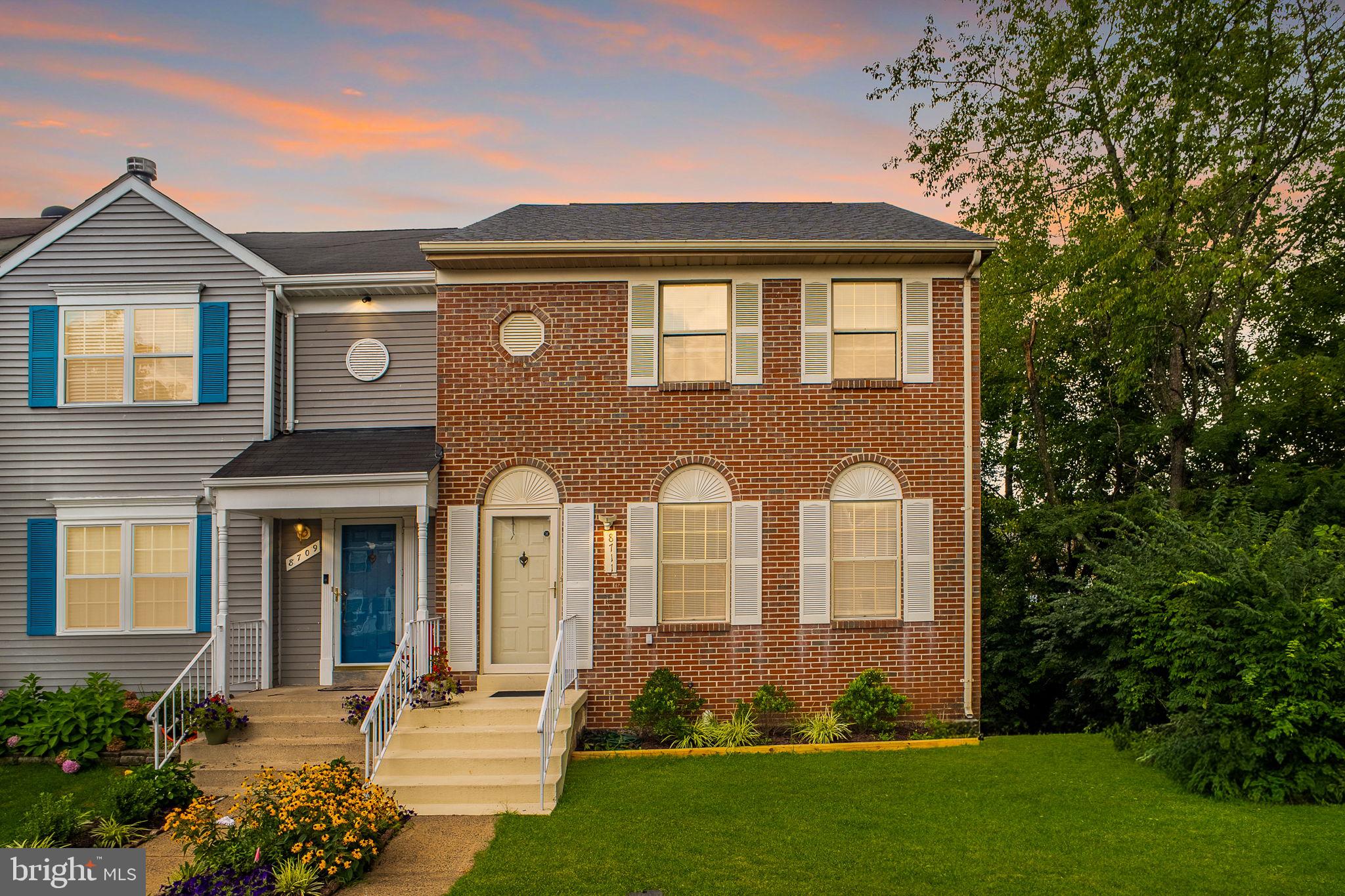 8711 DITMARS COURT