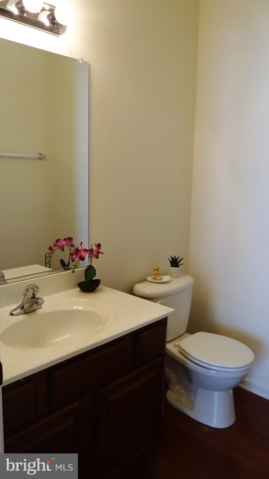 LADYSMITH VILLAGE - Residential Lease