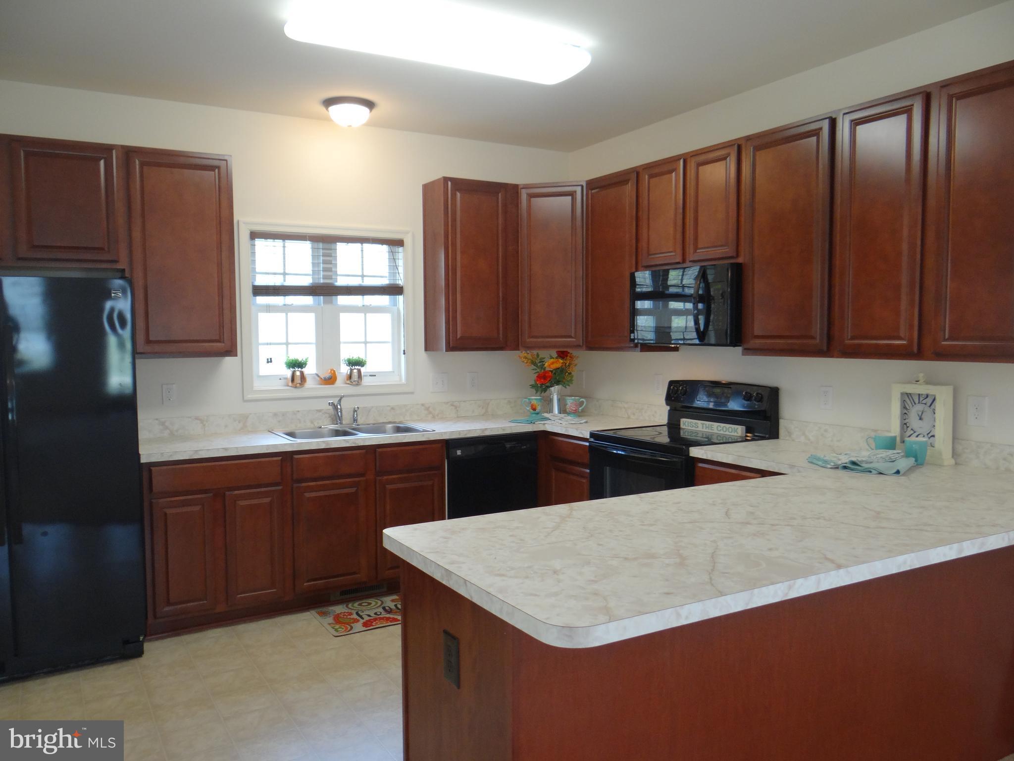 LADYSMITH VILLAGE - Residential Lease