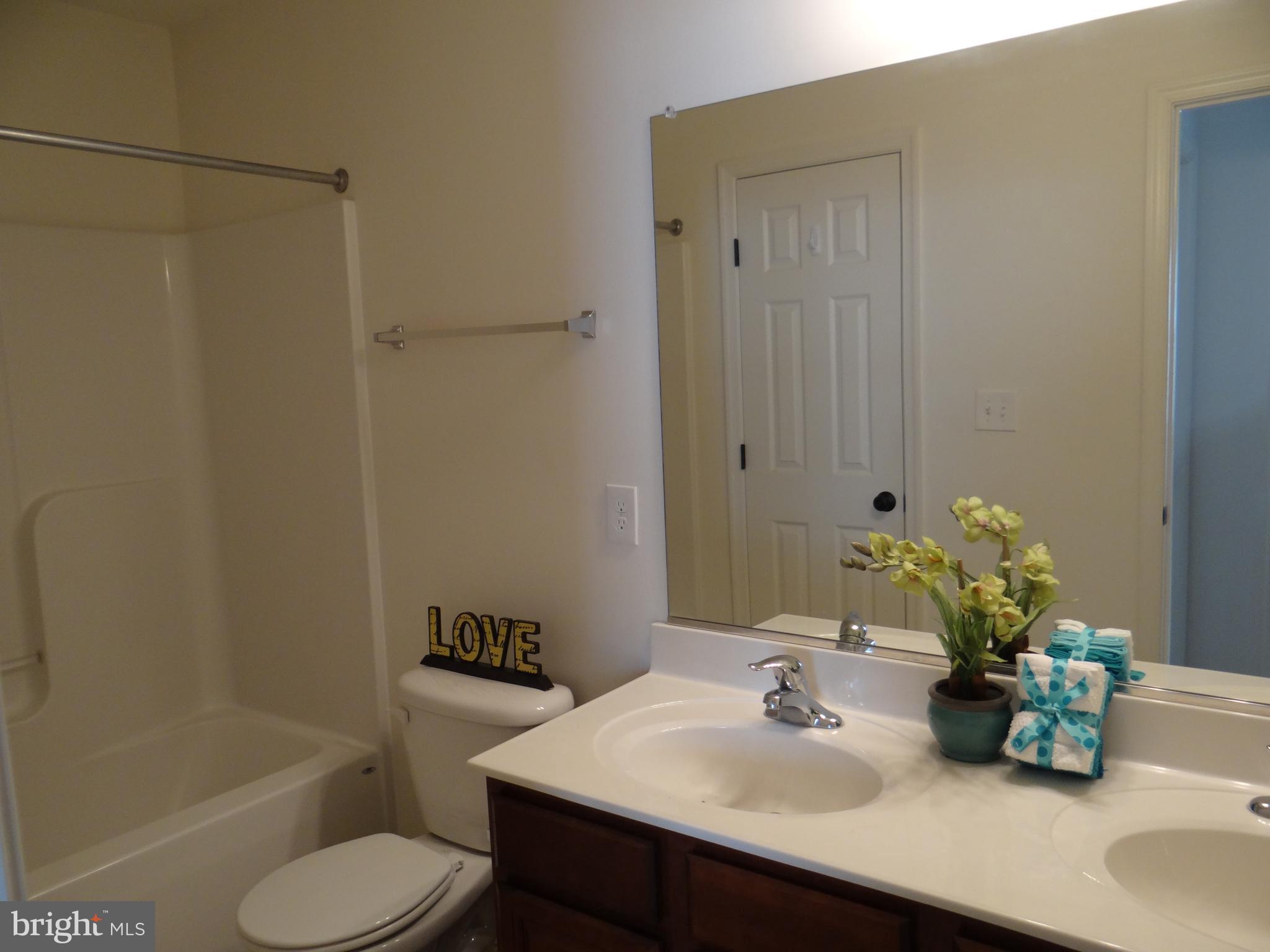 LADYSMITH VILLAGE - Residential Lease