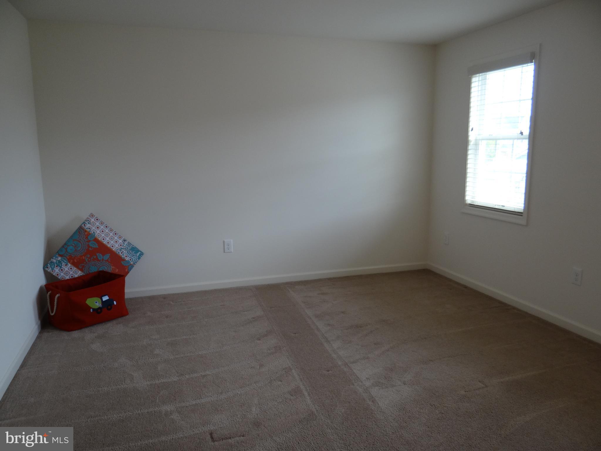 LADYSMITH VILLAGE - Residential Lease