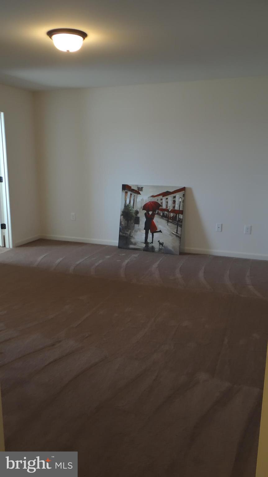 LADYSMITH VILLAGE - Residential Lease