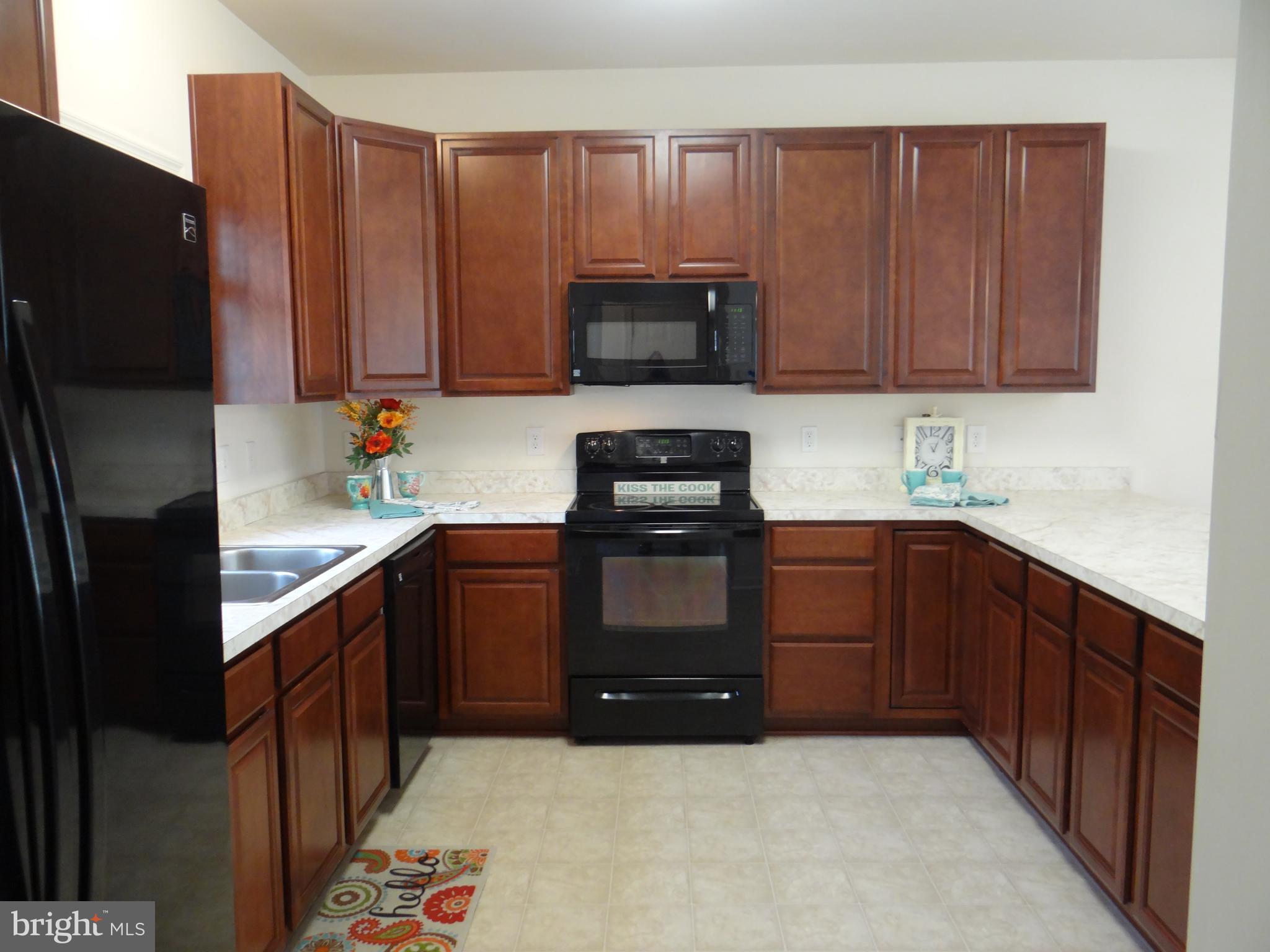 LADYSMITH VILLAGE - Residential Lease