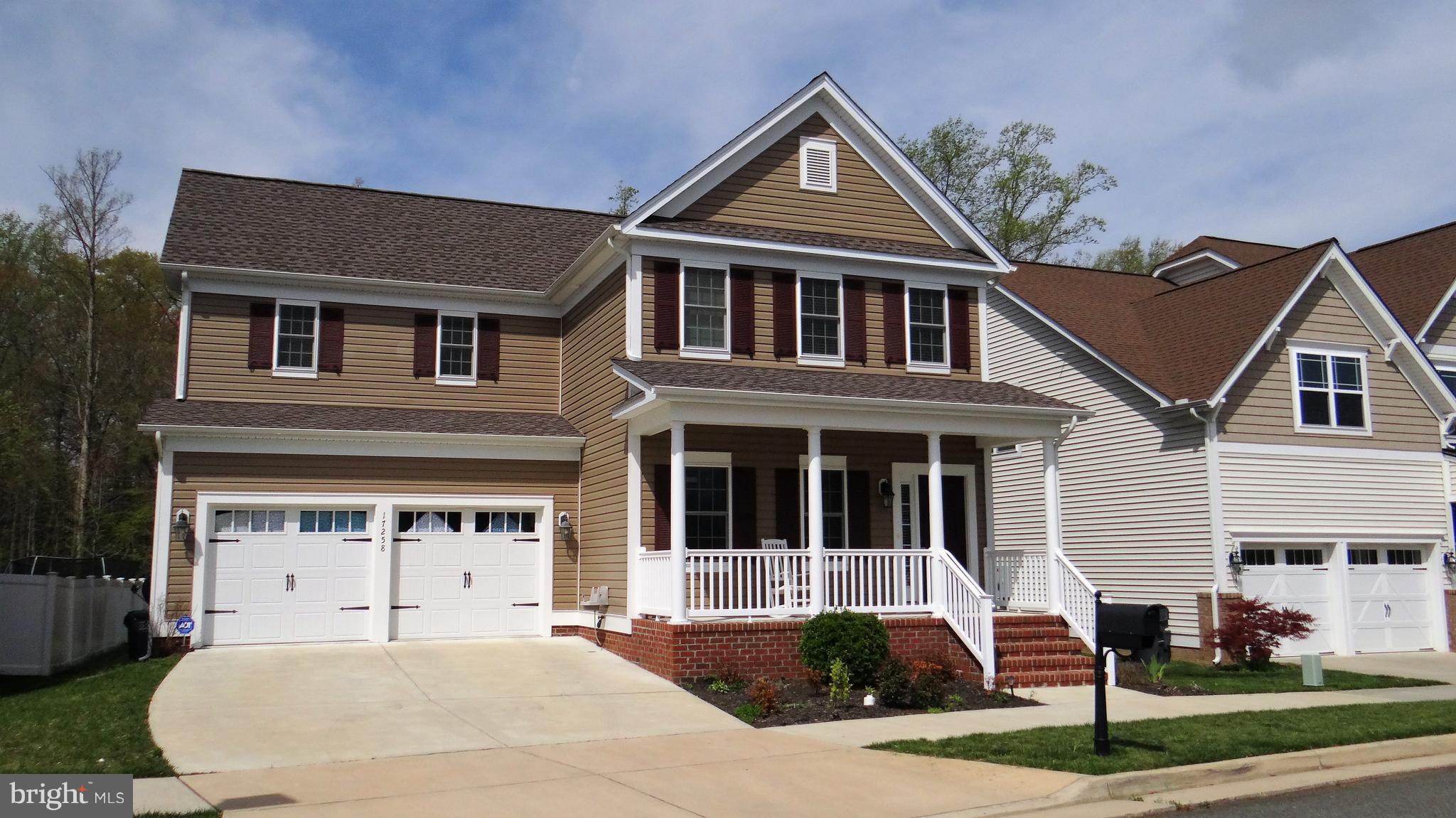 LADYSMITH VILLAGE - Residential Lease