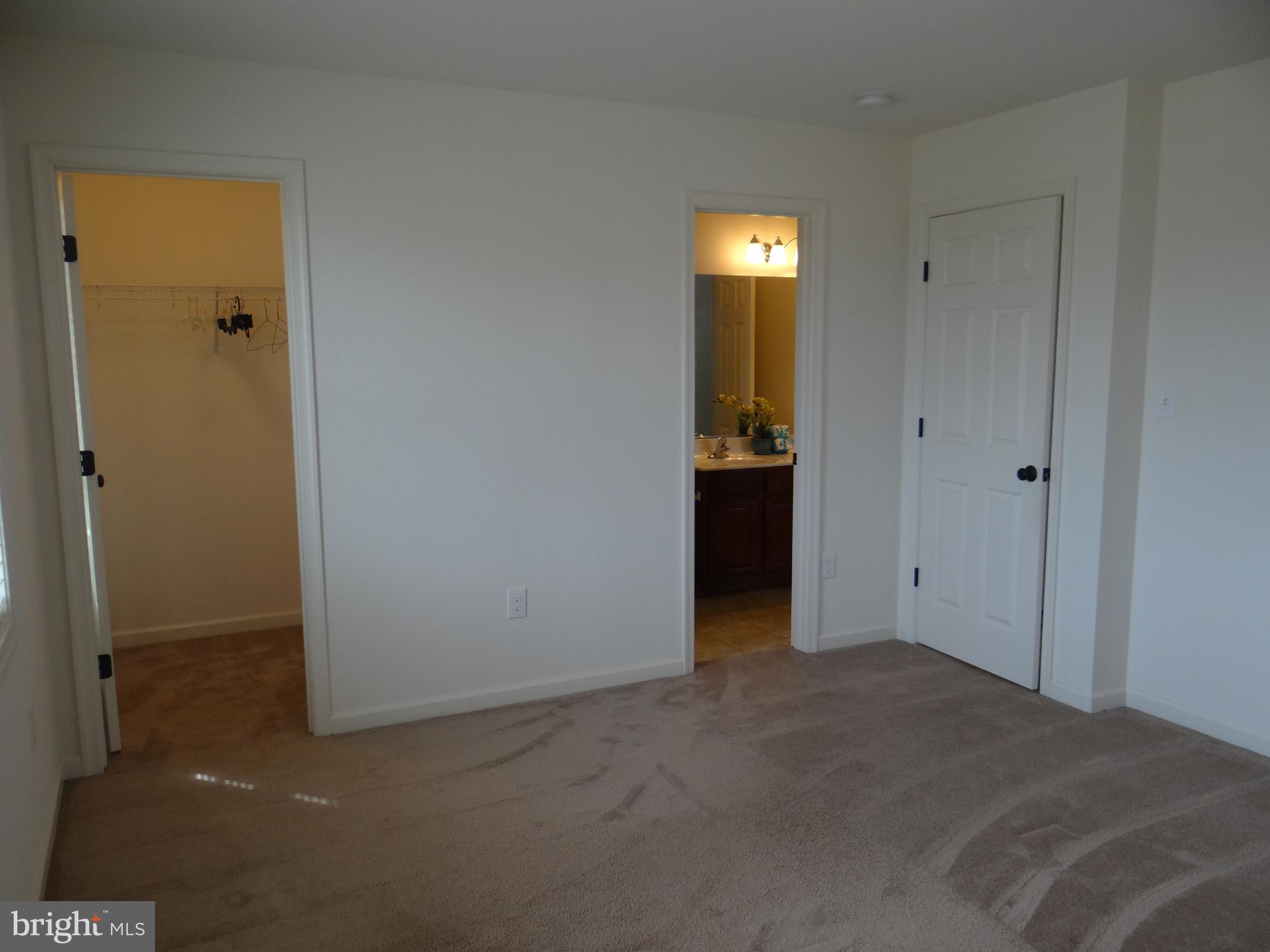 LADYSMITH VILLAGE - Residential Lease