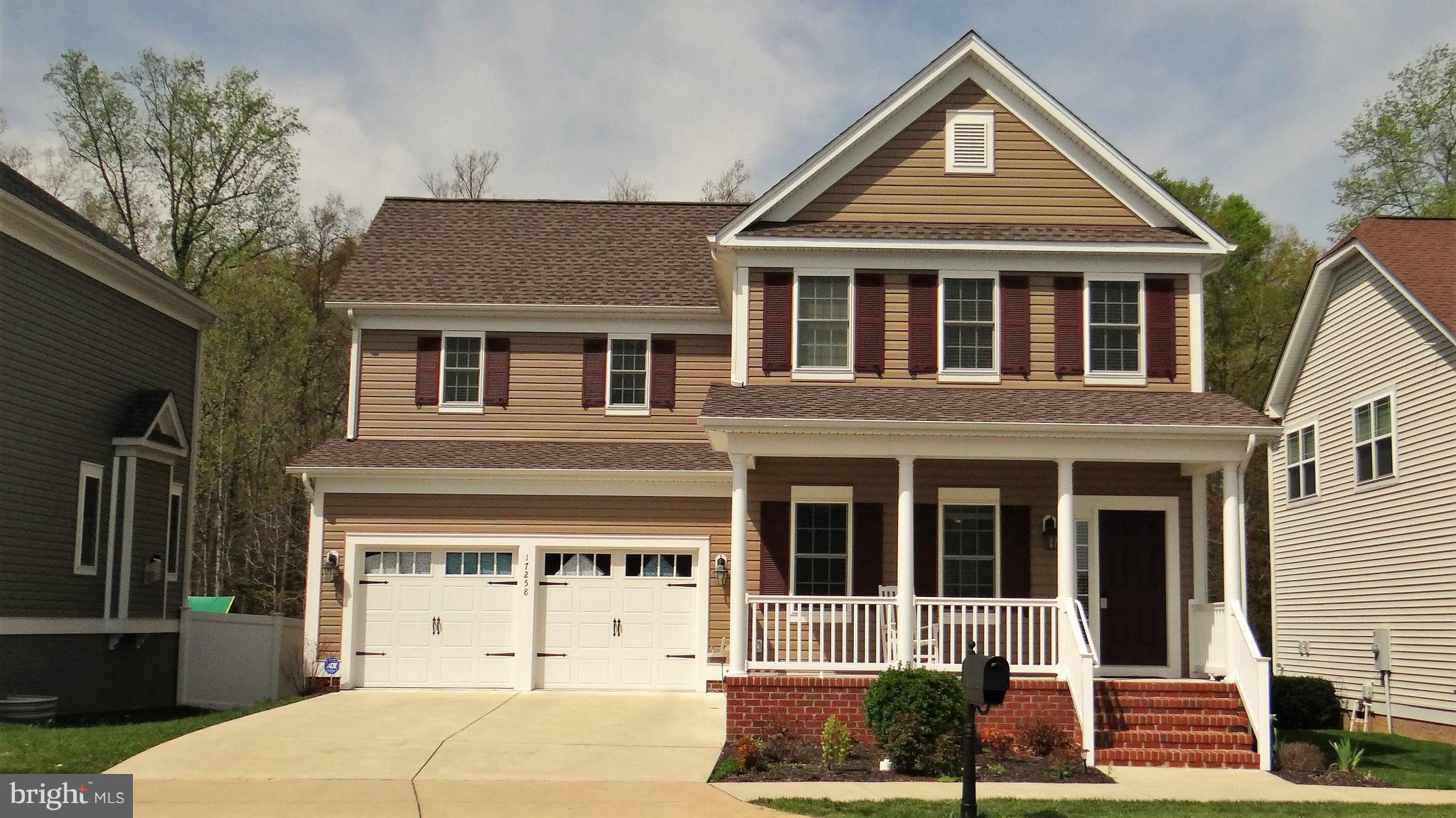 LADYSMITH VILLAGE - Residential Lease