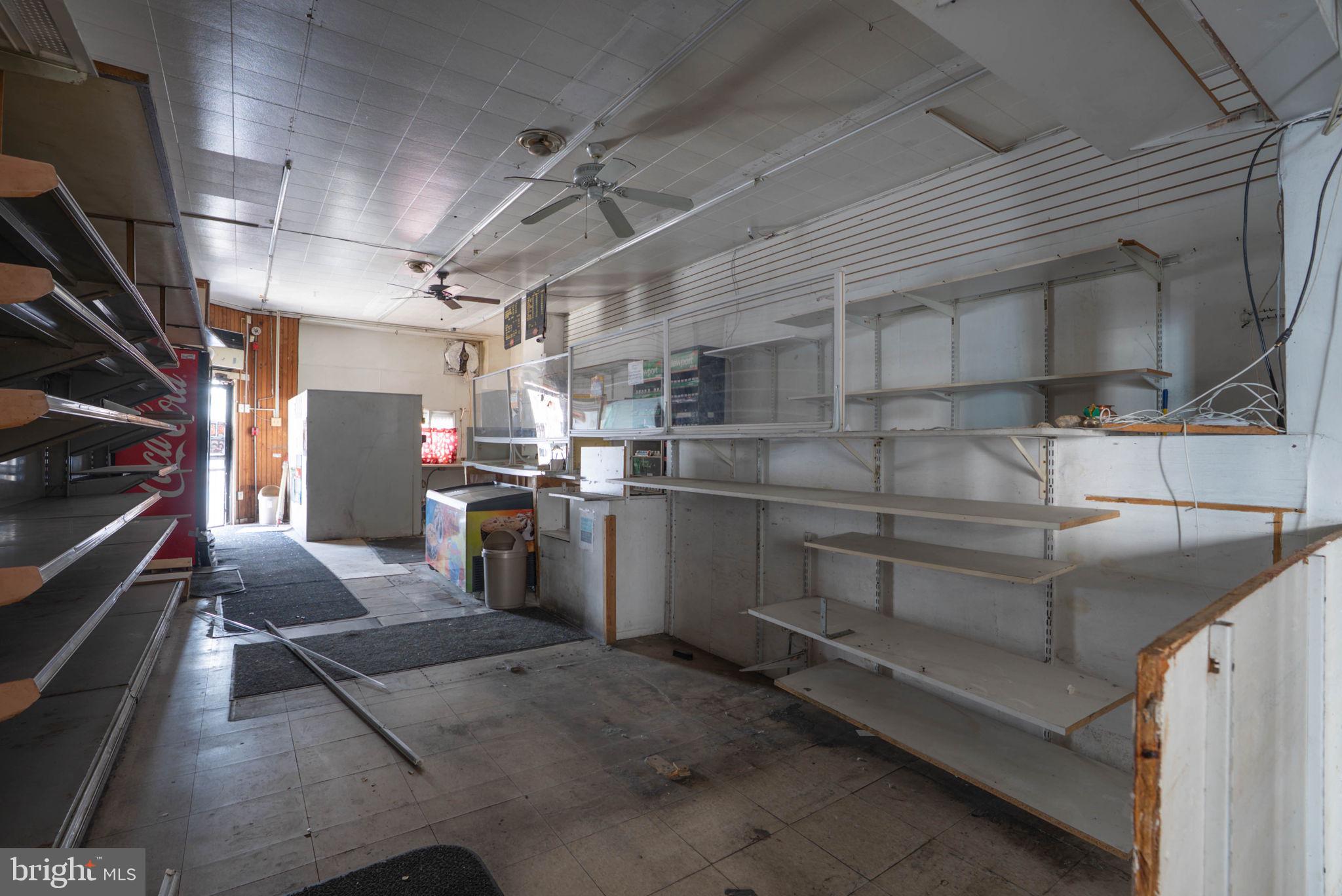 WEST PASSYUNK - Commercial Sale