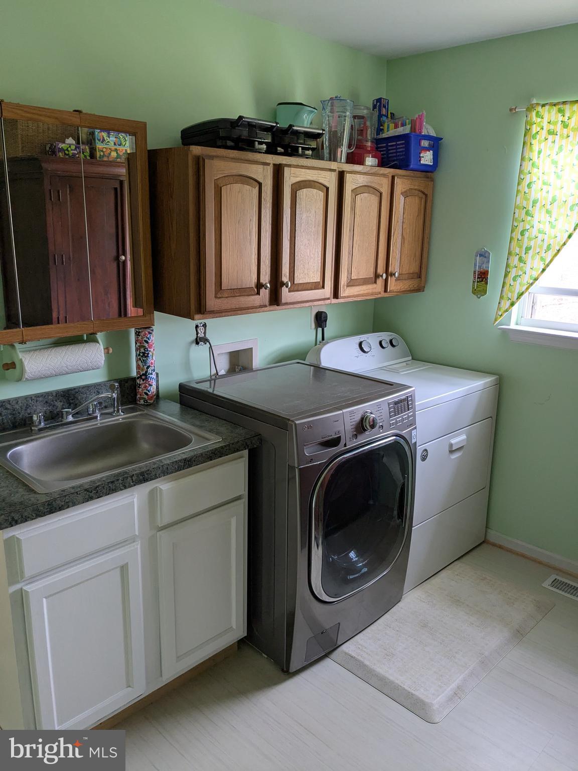 HOYLE-CANNON - Residential