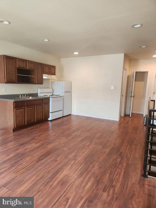 PHILADELPHIA - Residential