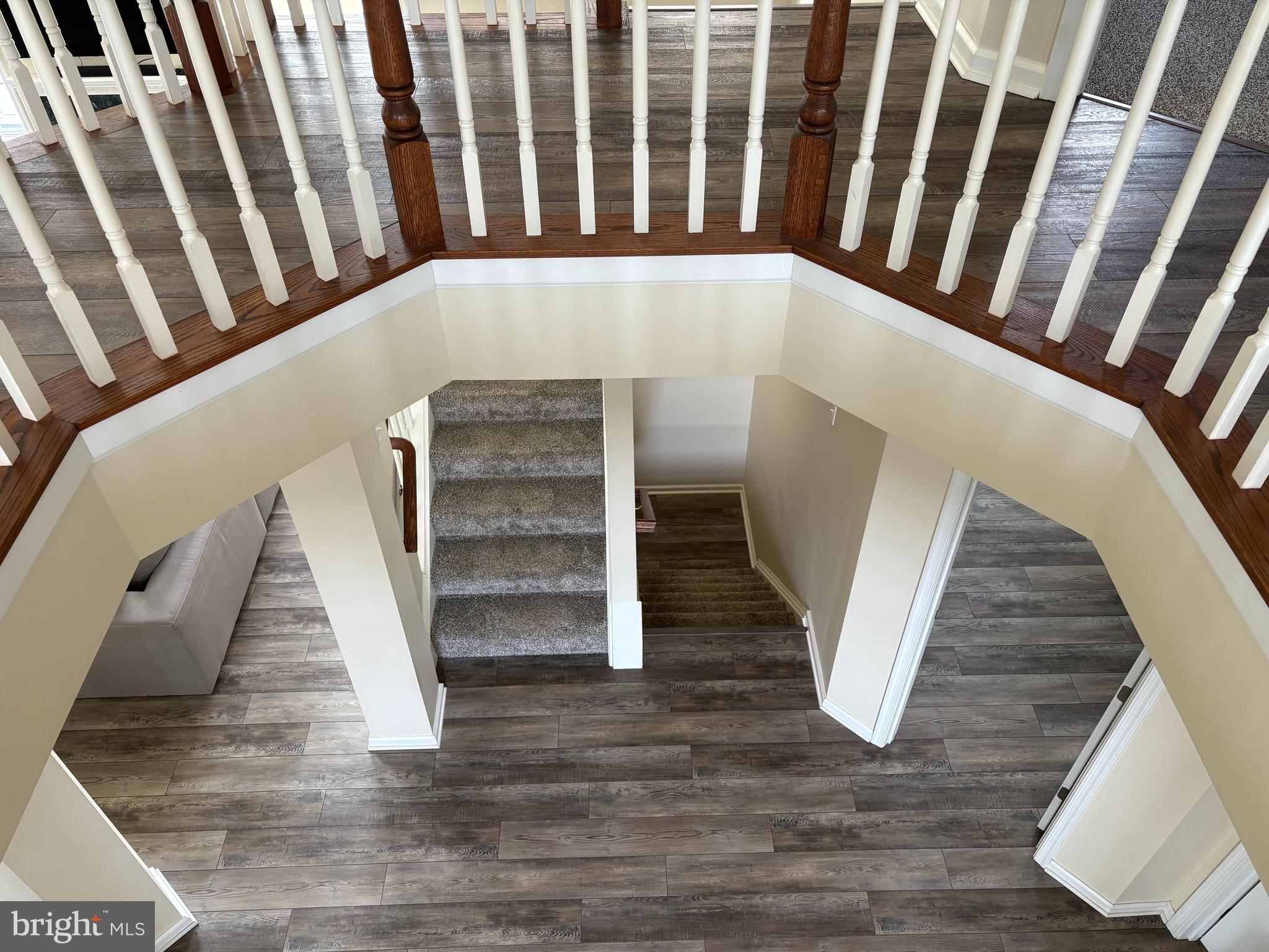 FOXWOOD - Residential