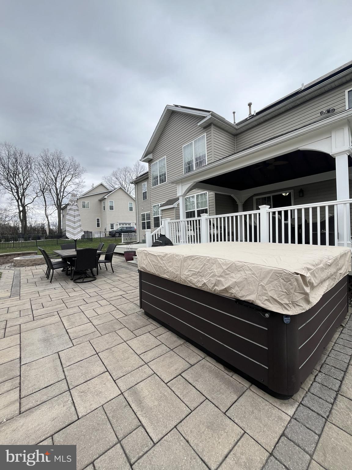 FOXWOOD - Residential