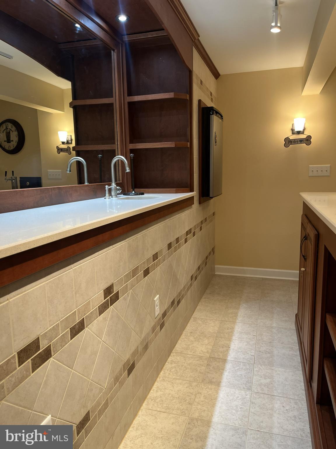 FOXWOOD - Residential