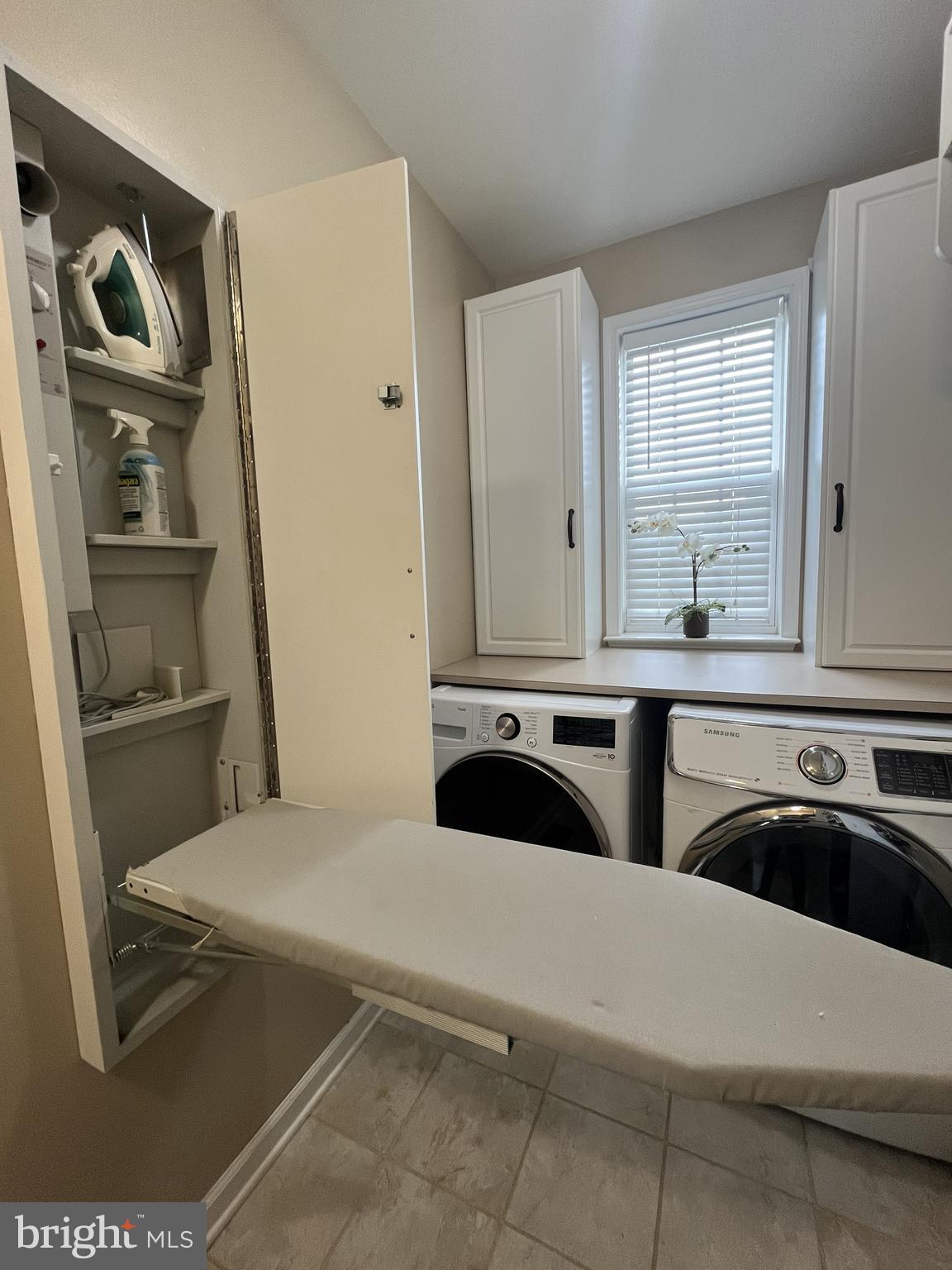 FOXWOOD - Residential