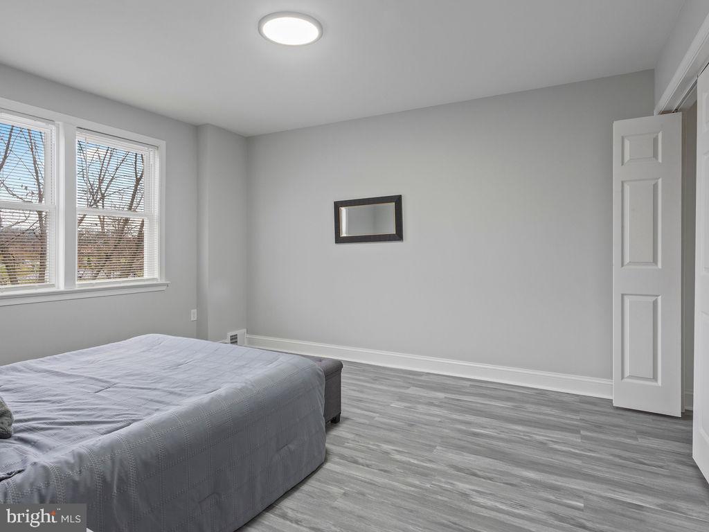 RAMBLEWOOD - Residential