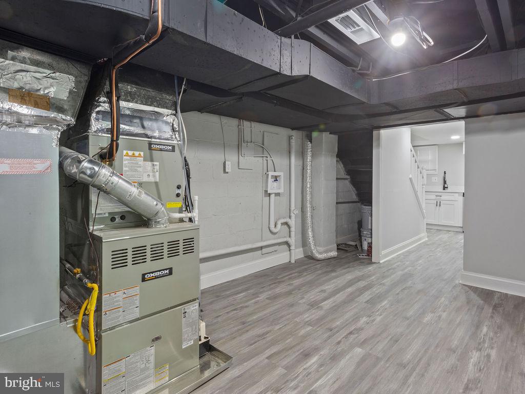 RAMBLEWOOD - Residential