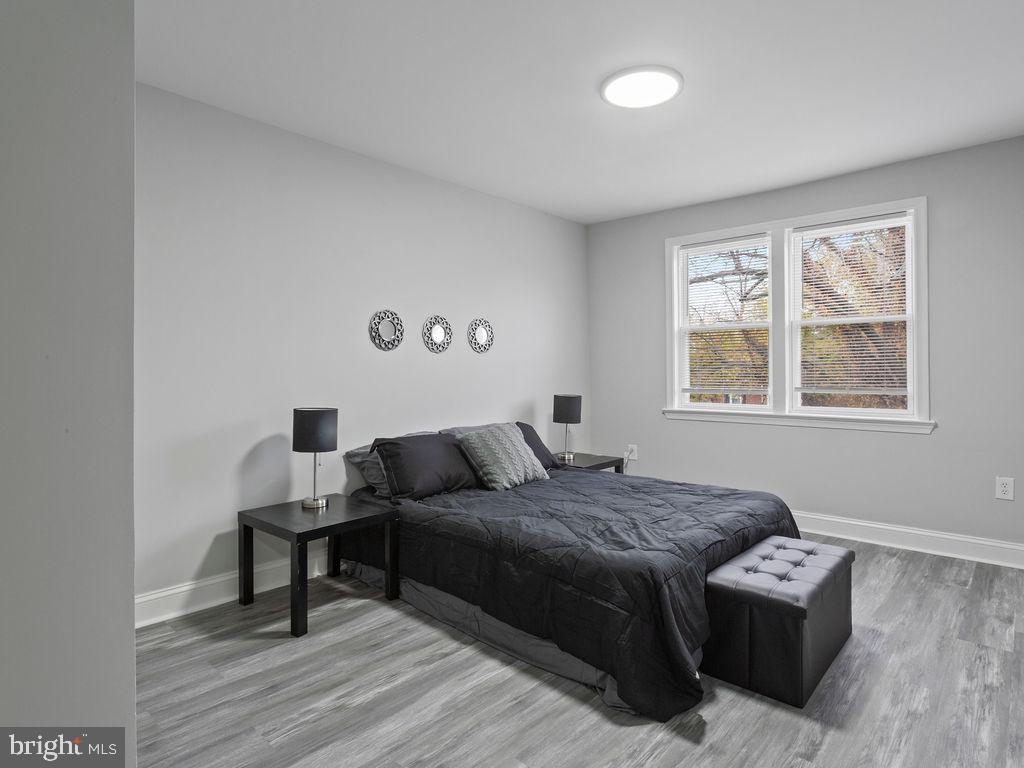 RAMBLEWOOD - Residential