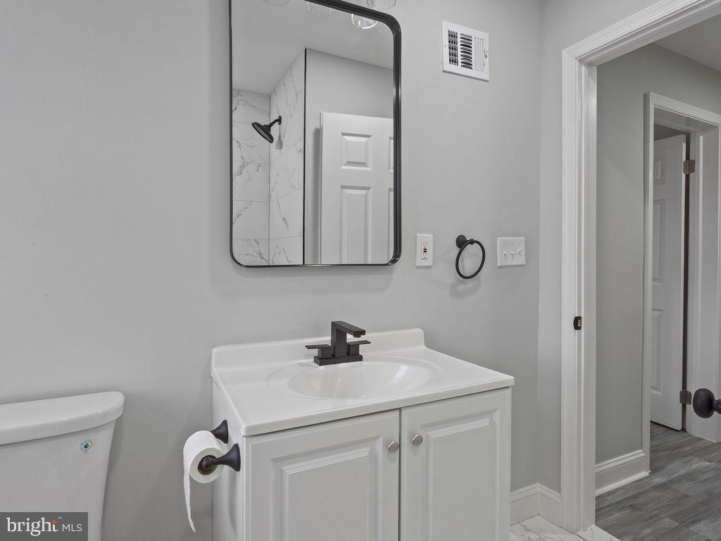 RAMBLEWOOD - Residential