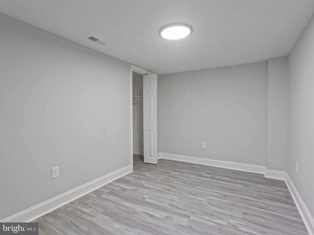 RAMBLEWOOD - Residential