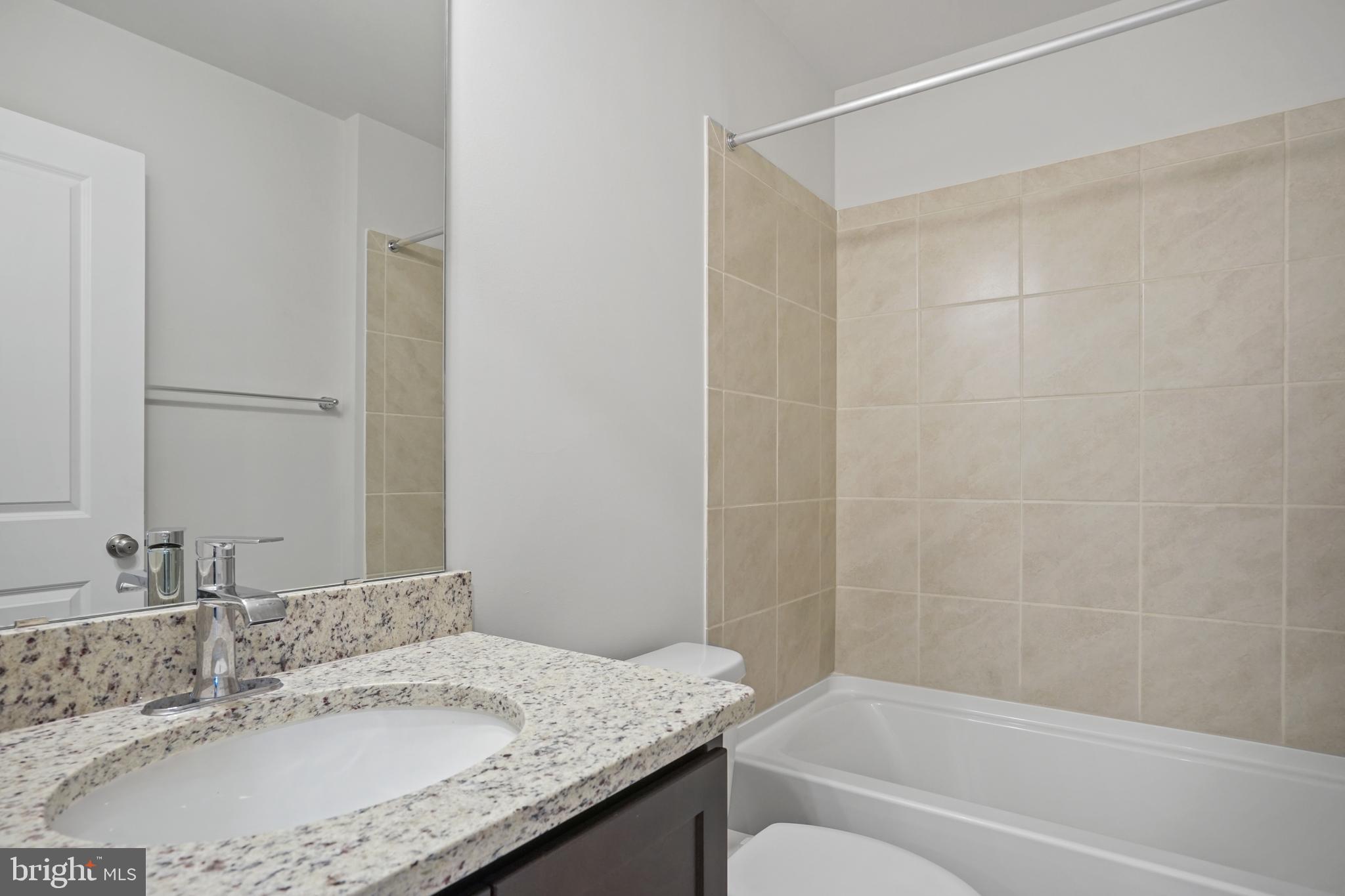 WOODYARD - Residential