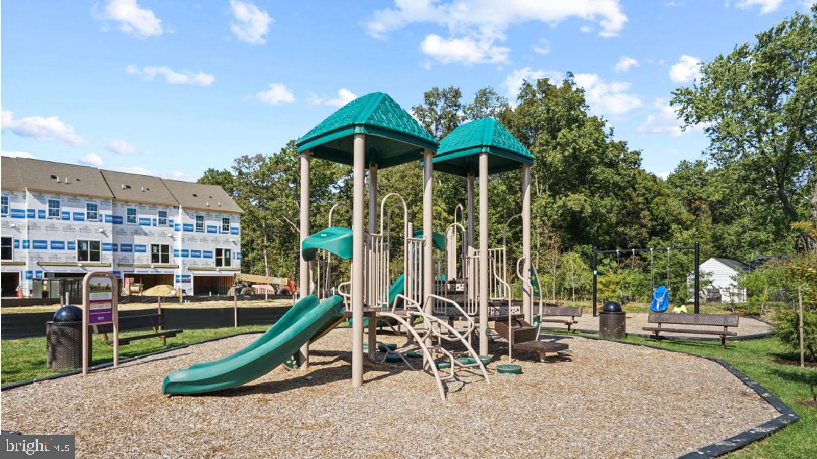 WOODYARD - Residential