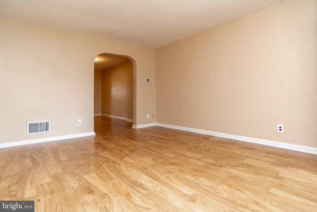 Photo of 797 3rd Avenue, BRISTOL, PA 19007 (MLS # PABU2112288)