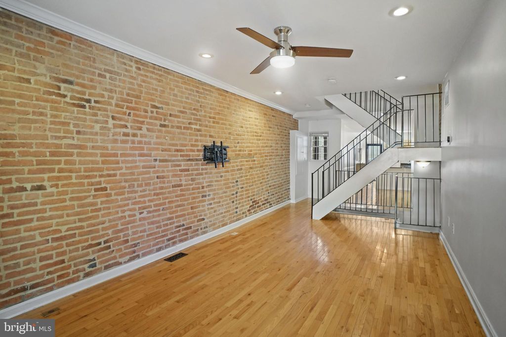 Photo of 1417 Covington Street, BALTIMORE, MD 21230 (MLS # MDBA2186068)