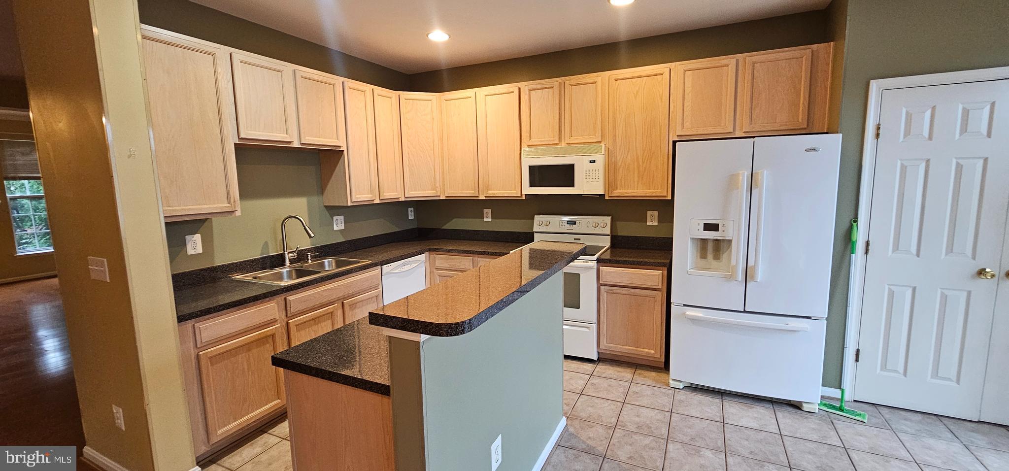 MARKHAMS GRANT - Residential Lease