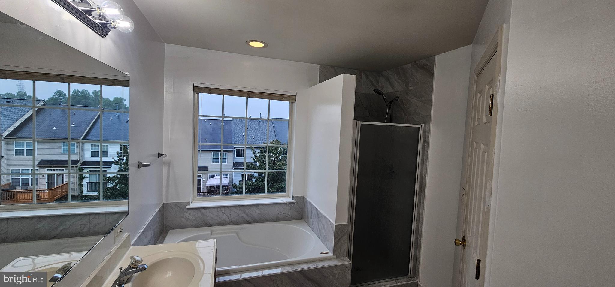 MARKHAMS GRANT - Residential Lease