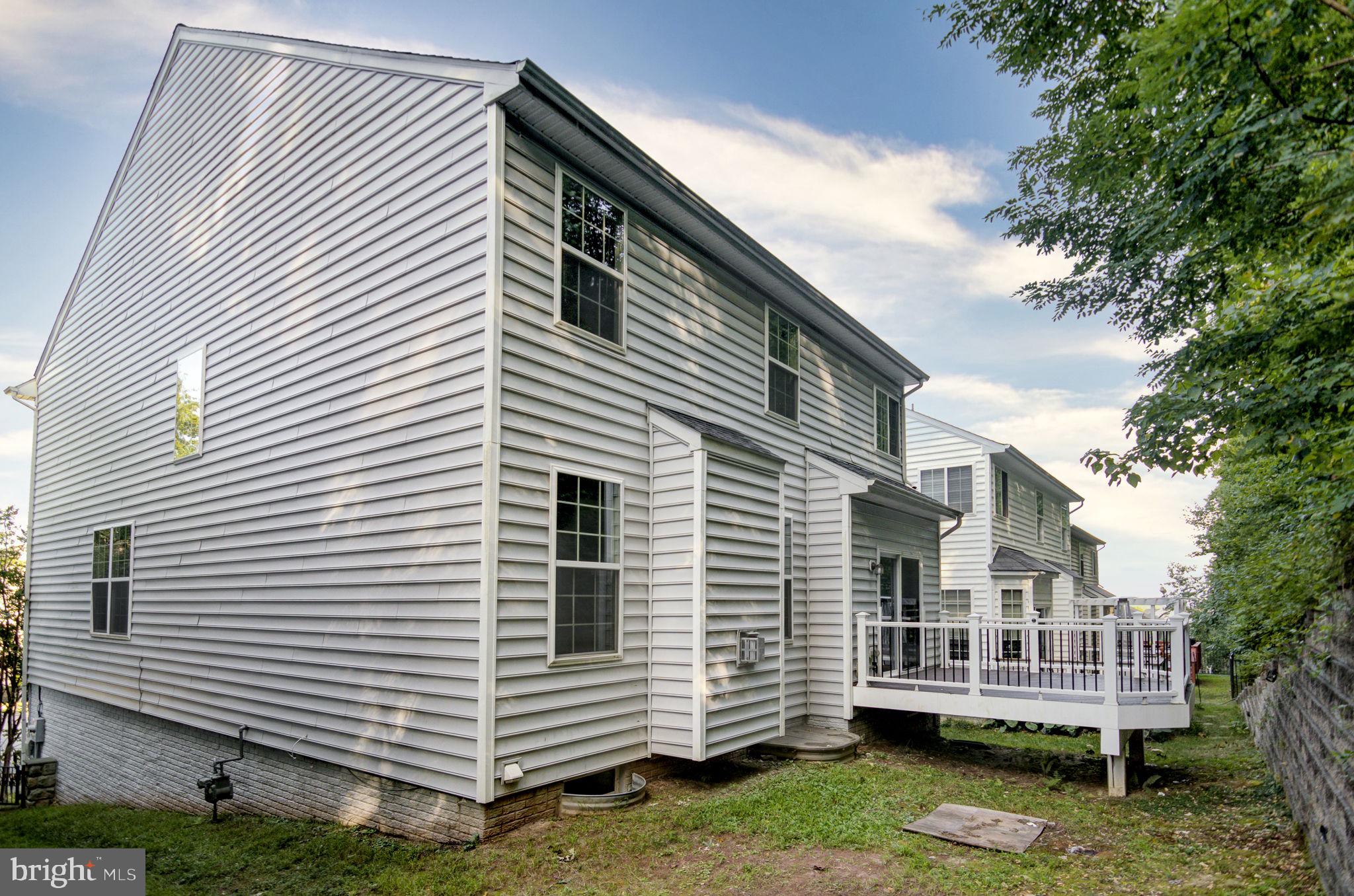 EAGLES POINTE - Residential Lease