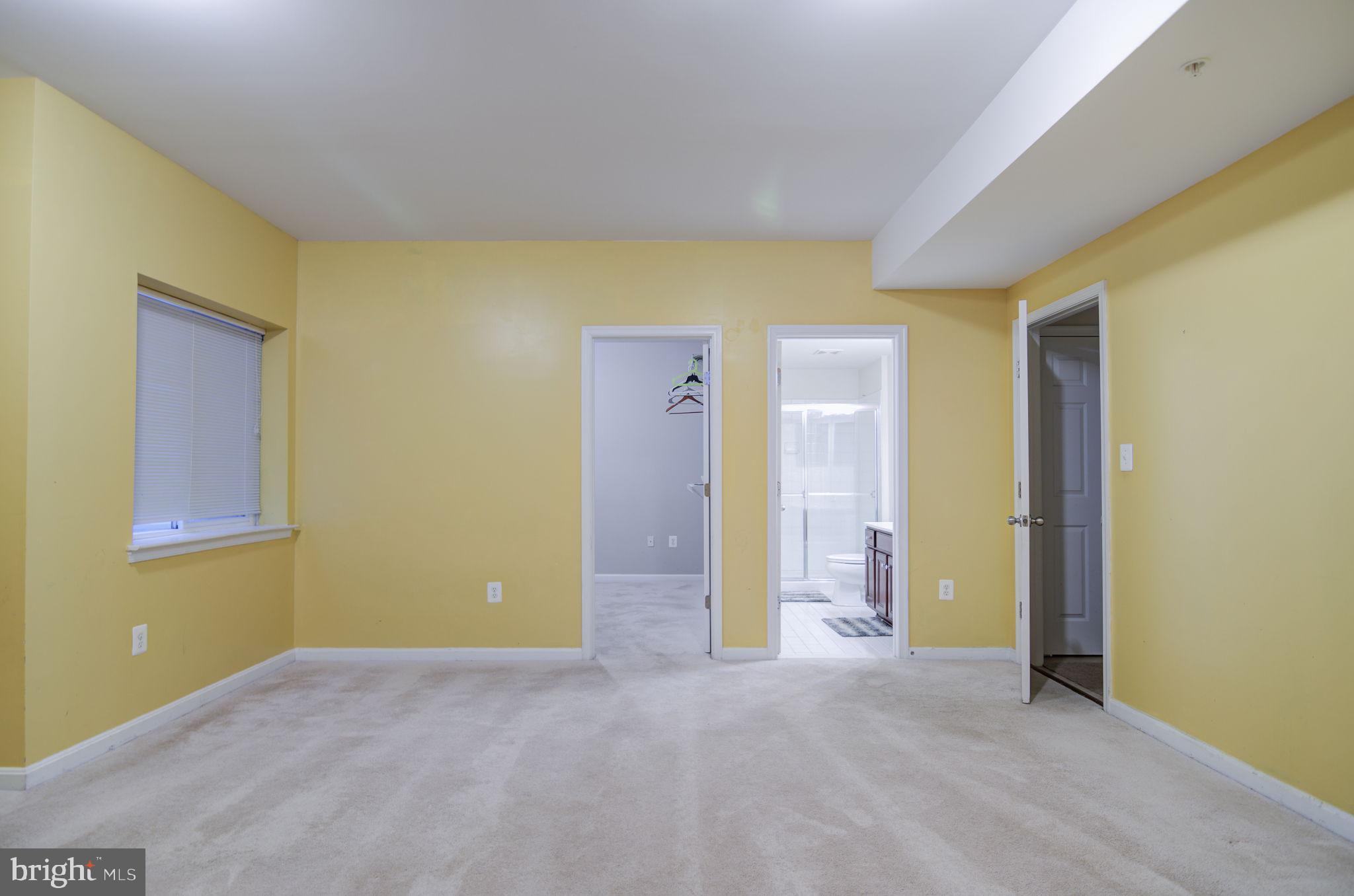 EAGLES POINTE - Residential Lease