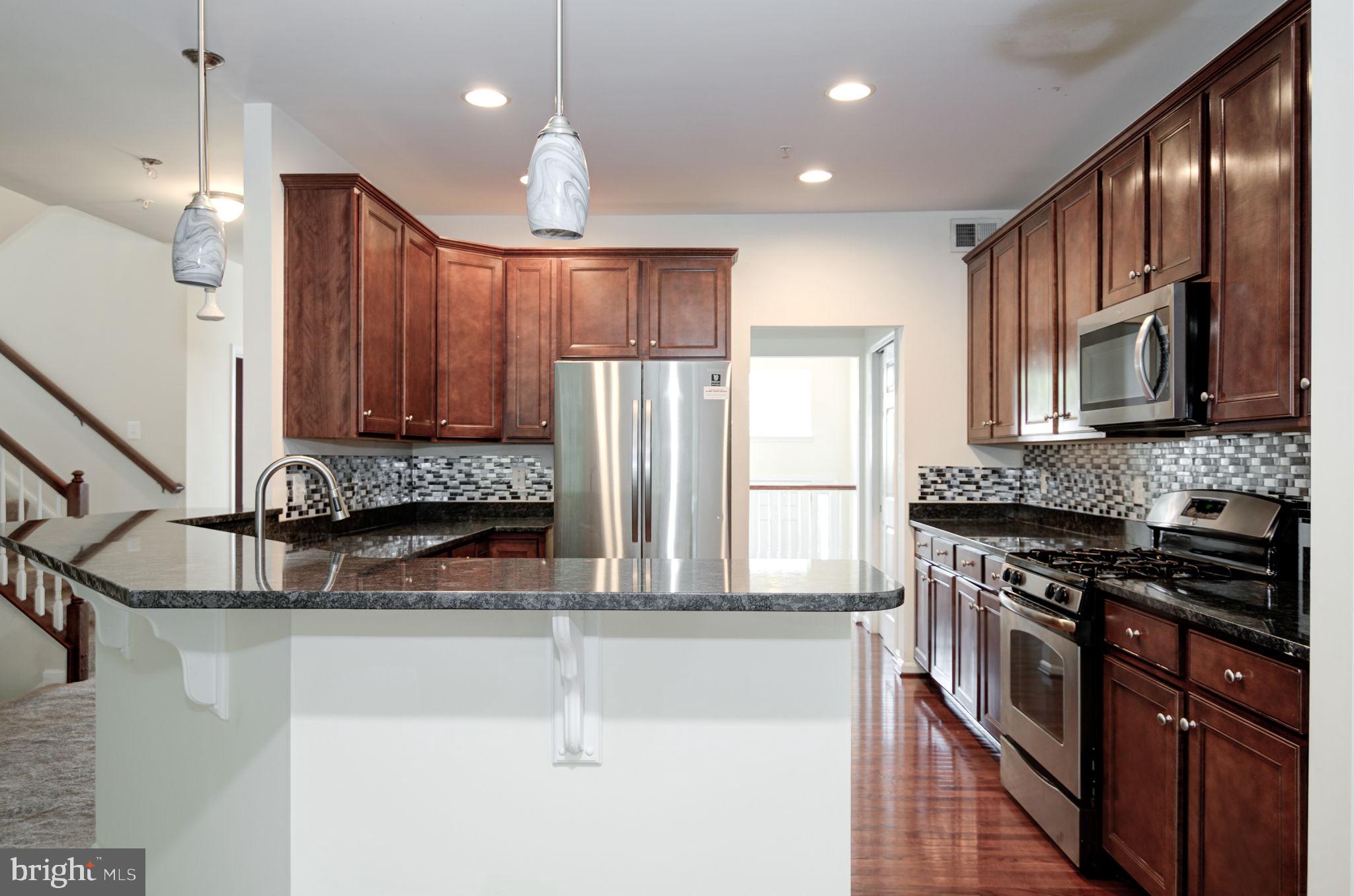 EAGLES POINTE - Residential Lease