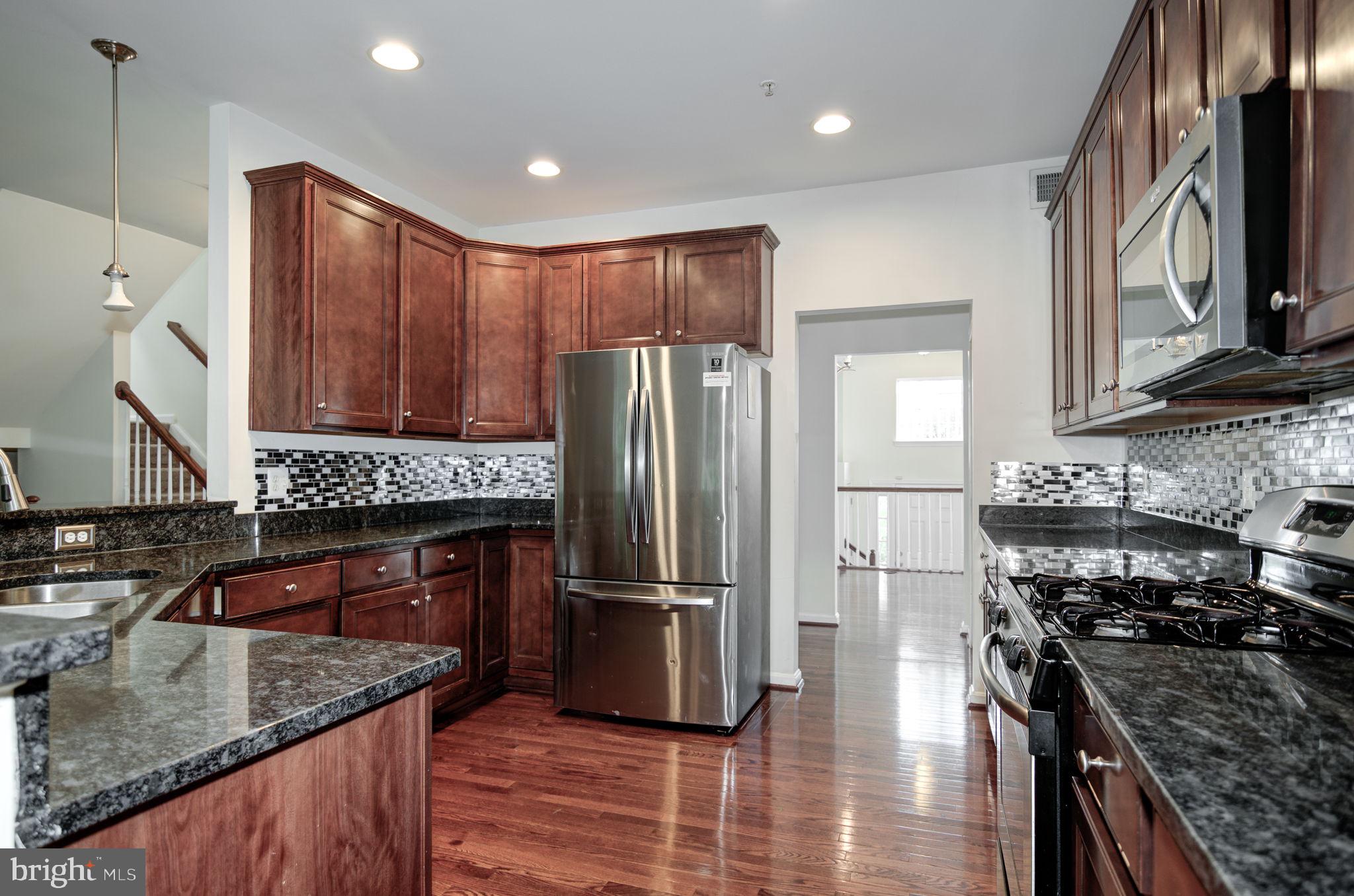 EAGLES POINTE - Residential Lease